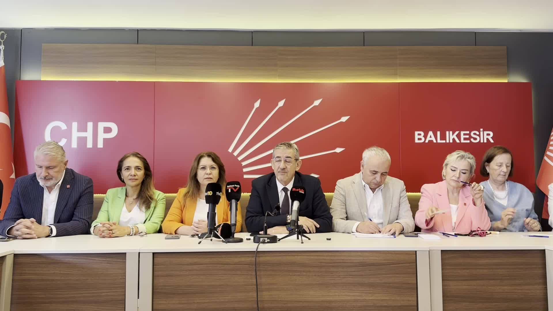 CHP heyeti sahada... Balıkesir İl Başkanı Köybaşı: "Yurttaşımızın derdinin yoksulluk, işsizlik ve açlık olduğunu ortaya koyacağız"