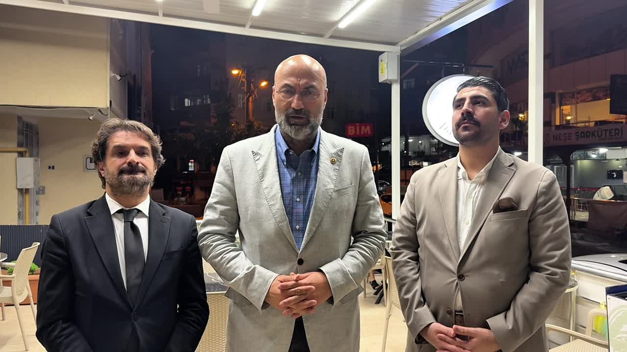 CHP heyeti Mardin’de halkın sorunlarını dinledi… CHP’li Açıkel: “AK Parti’nin kötü ekonomi politikaları Mardin’i çok olumsuz şekilde etkilemiş”
