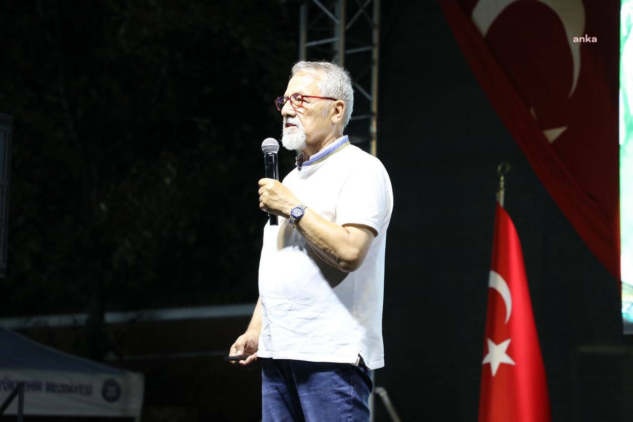 Prof. Dr. Naci Görür: "Faylar yaratılışları gereği deprem üretmek zorundadır ancak bu depremlerden korunmak için deprem dirençli kentler yapabilirsiniz"