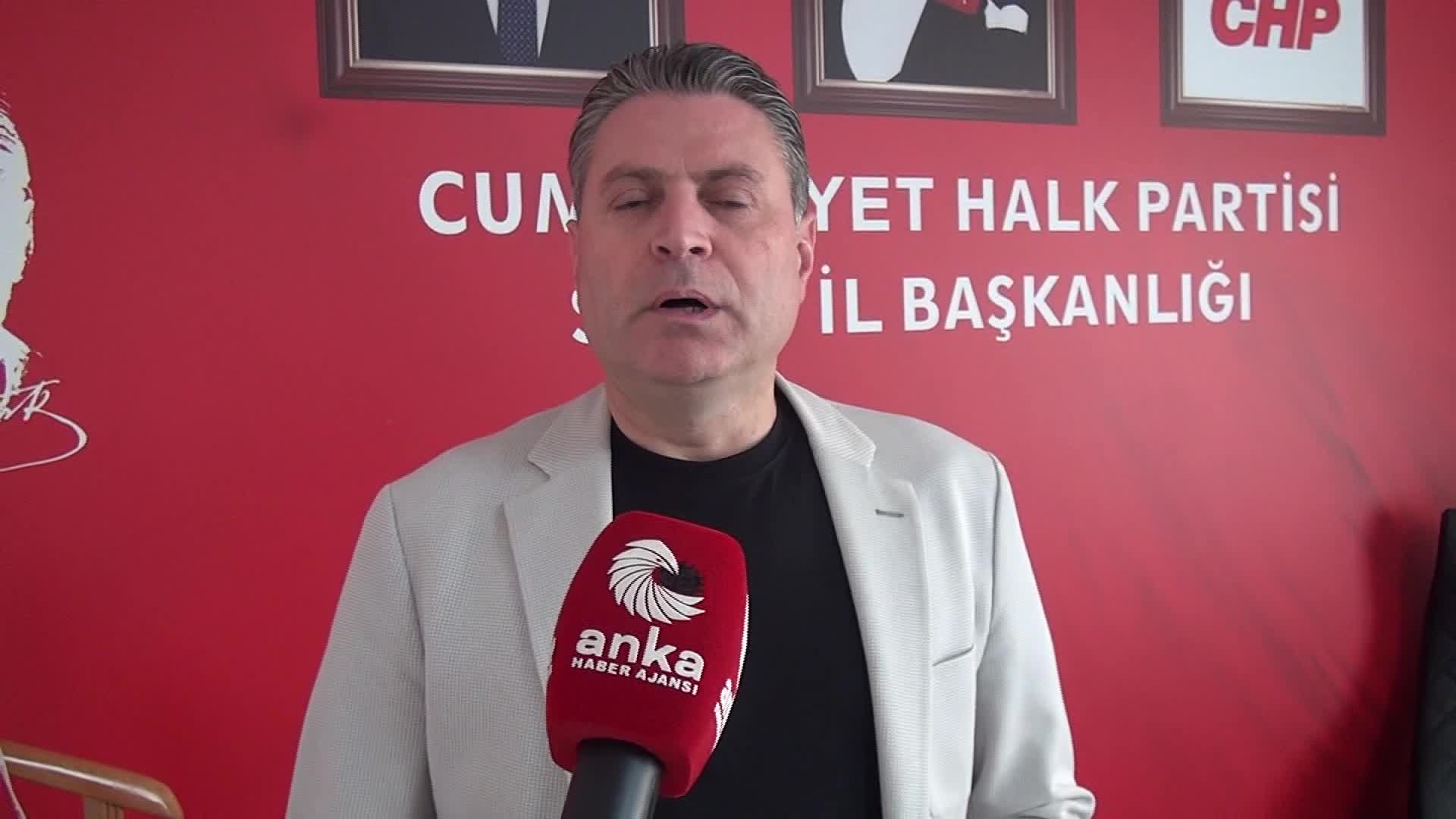 CHP milletvekilleri sahada... Sinop'ta konuşan Reşat Karagöz: "İçi boş dosyalarla tutsak edilen tüm belediye başkanlarımızın yanındayız"