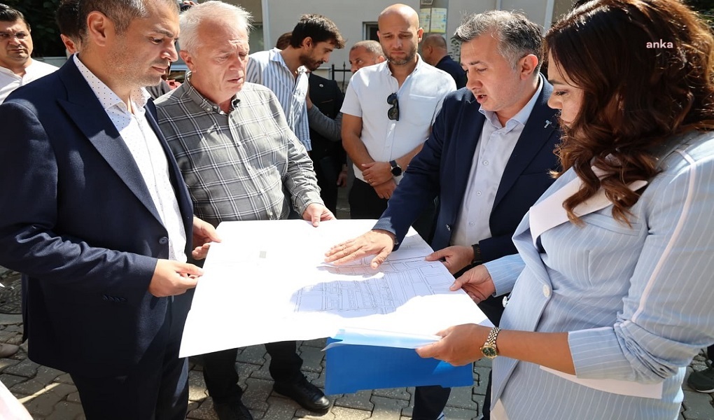 Tekirdağ Süleymanpaşa’daki sağanak yağış sonrası Büyükşehir ekiplerinden yoğun çalışma