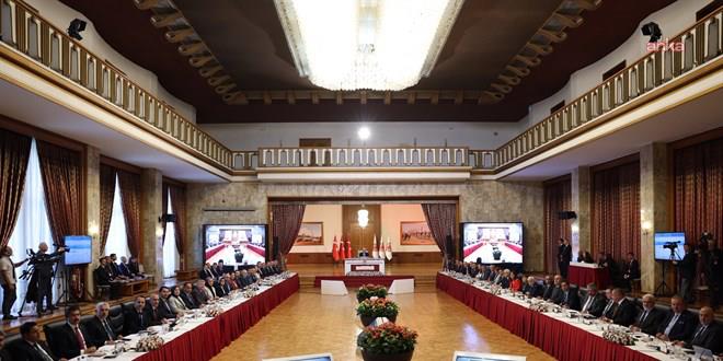 Milli Dayanışma, Kardeşlik ve Demokrasi Komisyonu'nda Barış Anneleri konuştu: "Biz el ele verseydik,vatan da sağ olurdu, bizim çocuklarımız da"