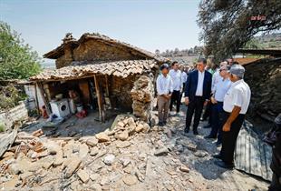İzmir'de yangın mağdurları yıl sonuna kadar suya ücret ödemeyecek