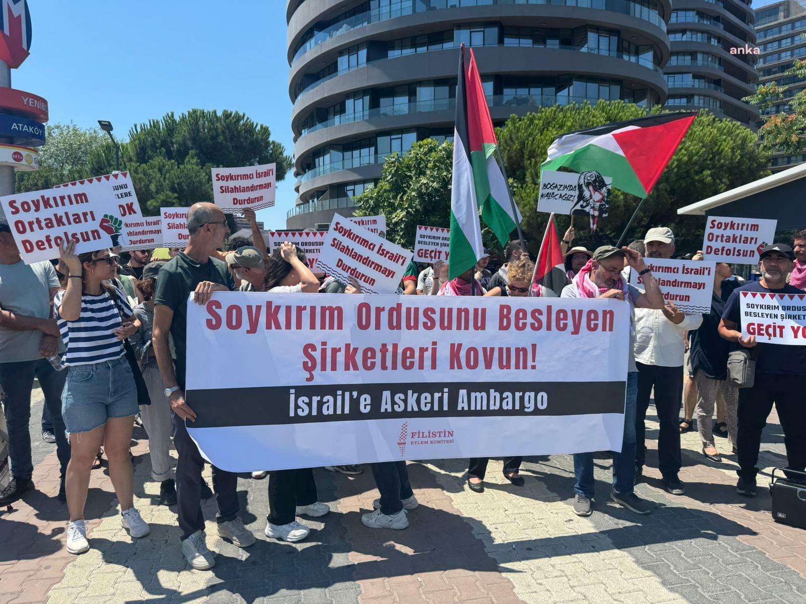 İDEF 2025’te İsrail şirketlerini protesto eden İsmail Çelik’in tutukluluk halinin devamına karar verildi, disiplin soruşturması açıldı