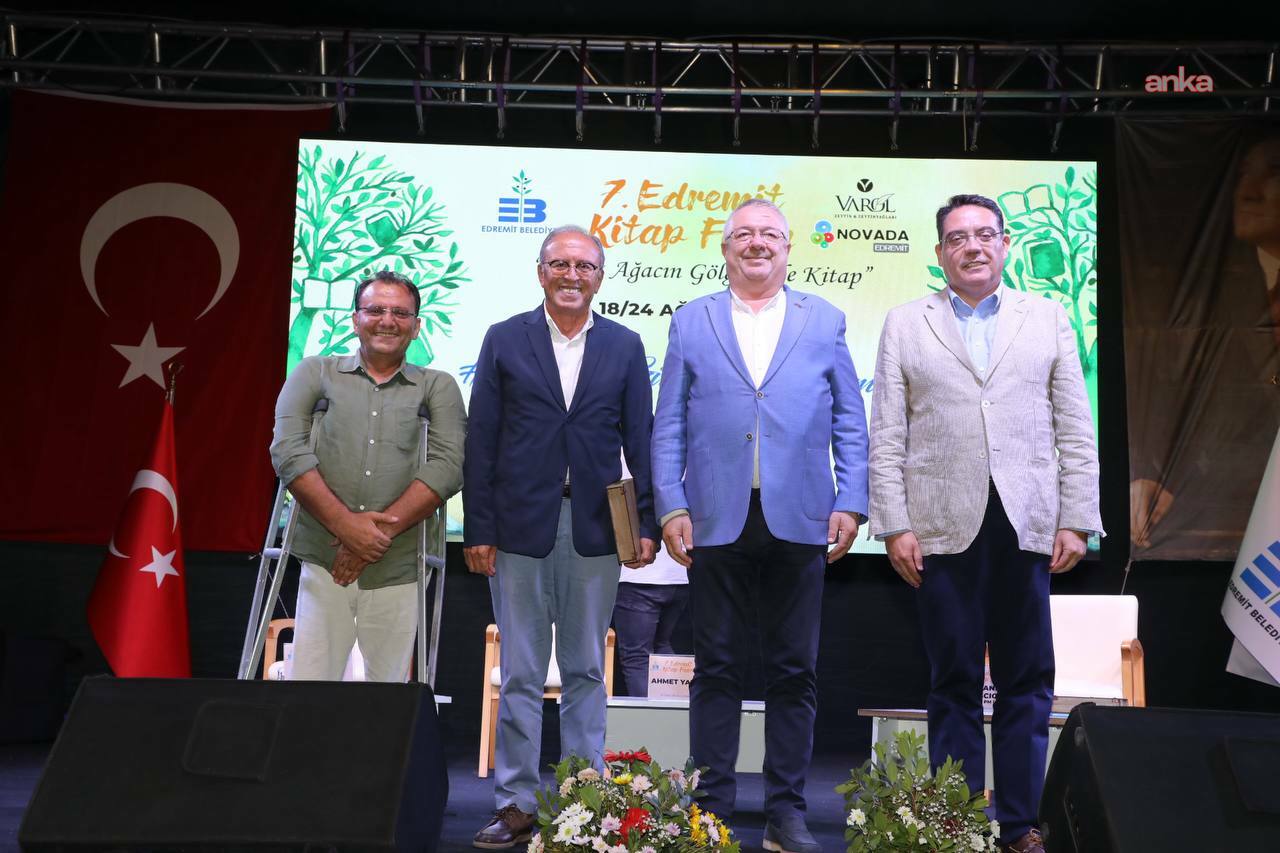Edremit Kitap Fuarı, beşinci gününde renkli etkinlikler ile devam etti