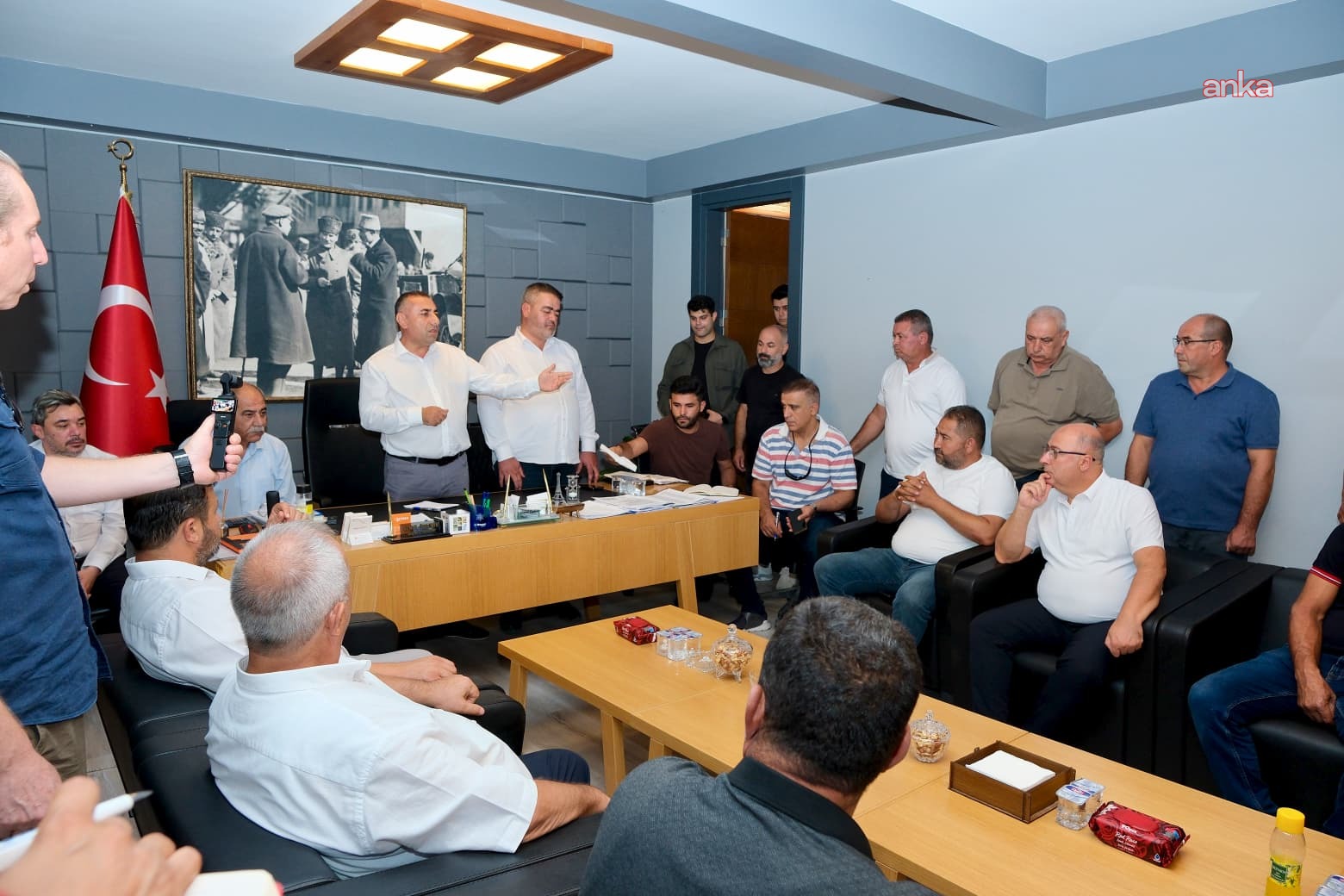 Adana Büyükşehir Belediye Başkan Vekili Geçer: "Her mahallemize eşit hizmet ulaştırmaya devam edeceğiz"