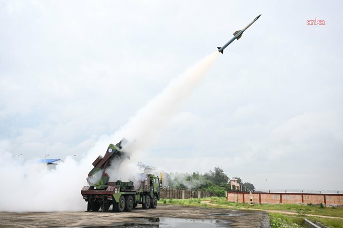 Hindistan, Entegre Hava Savunma Silah Sistemi IADWS’yi test etti