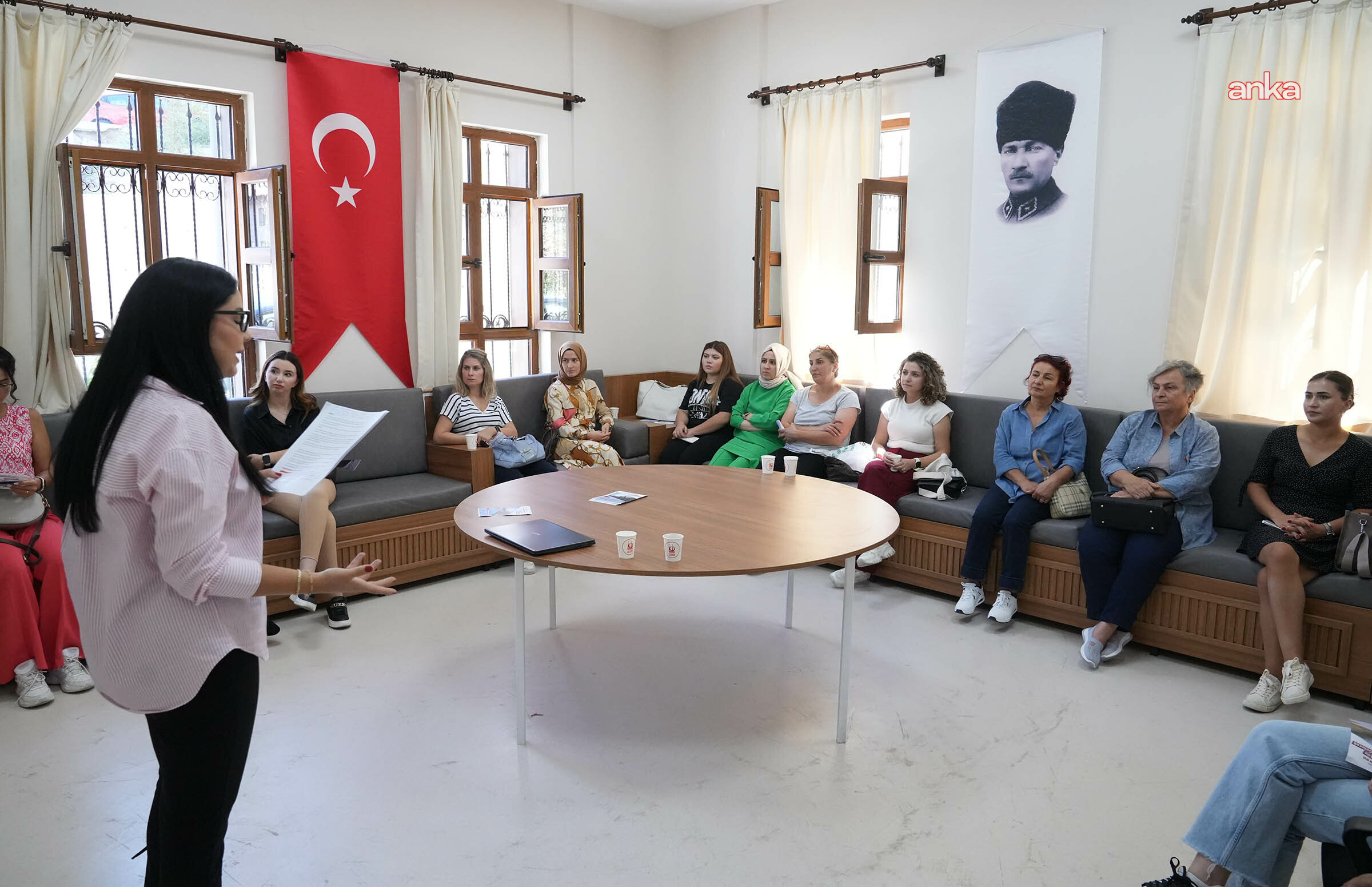 Keçiören Belediyesi'nden ailelere yönelik iletişim semineri