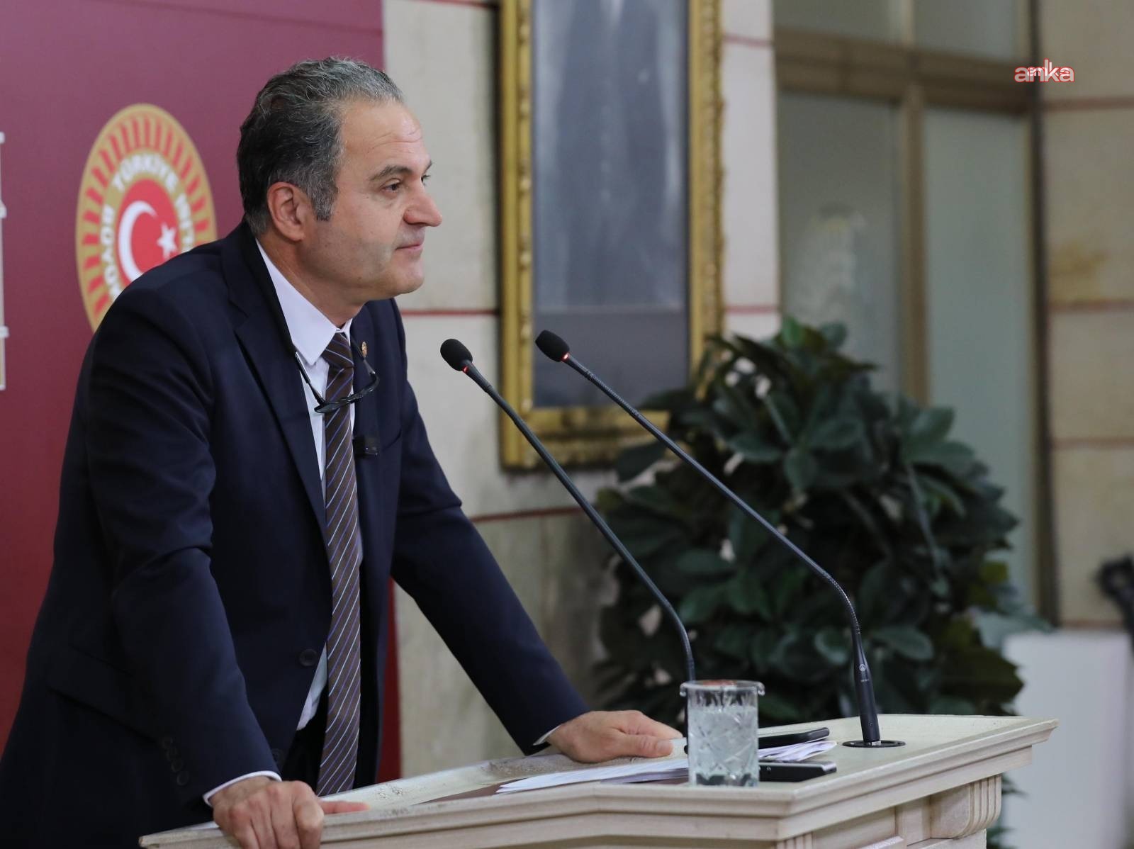 EMEP İstanbul Milletvekili Bayhan'dan, geri gönderme merkezine sevk edilen Azerbaycanlı Nana için soru önergesi
