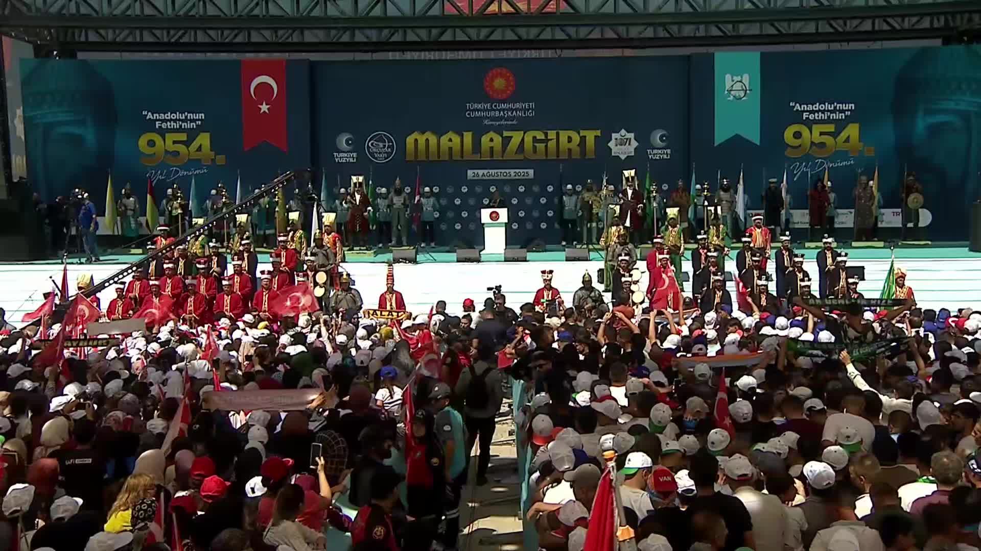 Cumhurbaşkanı Erdoğan: Türkler, Araplar, Kürtler olarak bu coğrafyada kıyamete kadar hep beraber yaşayacağız