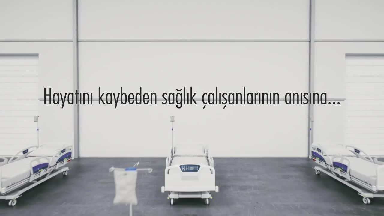 İSTANBUL TIP FAKÜLTESİ 1992 MEZUNLARI, KORONAVİRÜSTEN HAYATINI KAYBEDEN SAĞLIK ÇALIŞANLARI ANISINA VİDEO HAZIRLADI