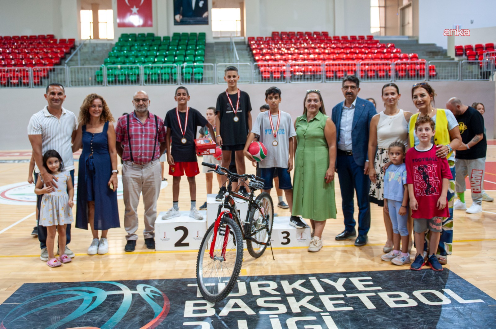 Sokak Senin Mahalle Olimpiyatları’na coşkulu final