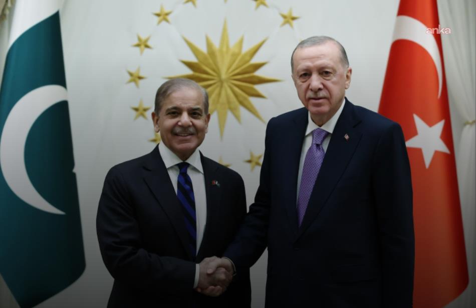 Cumhurbaşkanı Erdoğan, Pakistan Başbakanı Şerif ile telefonda görüştü