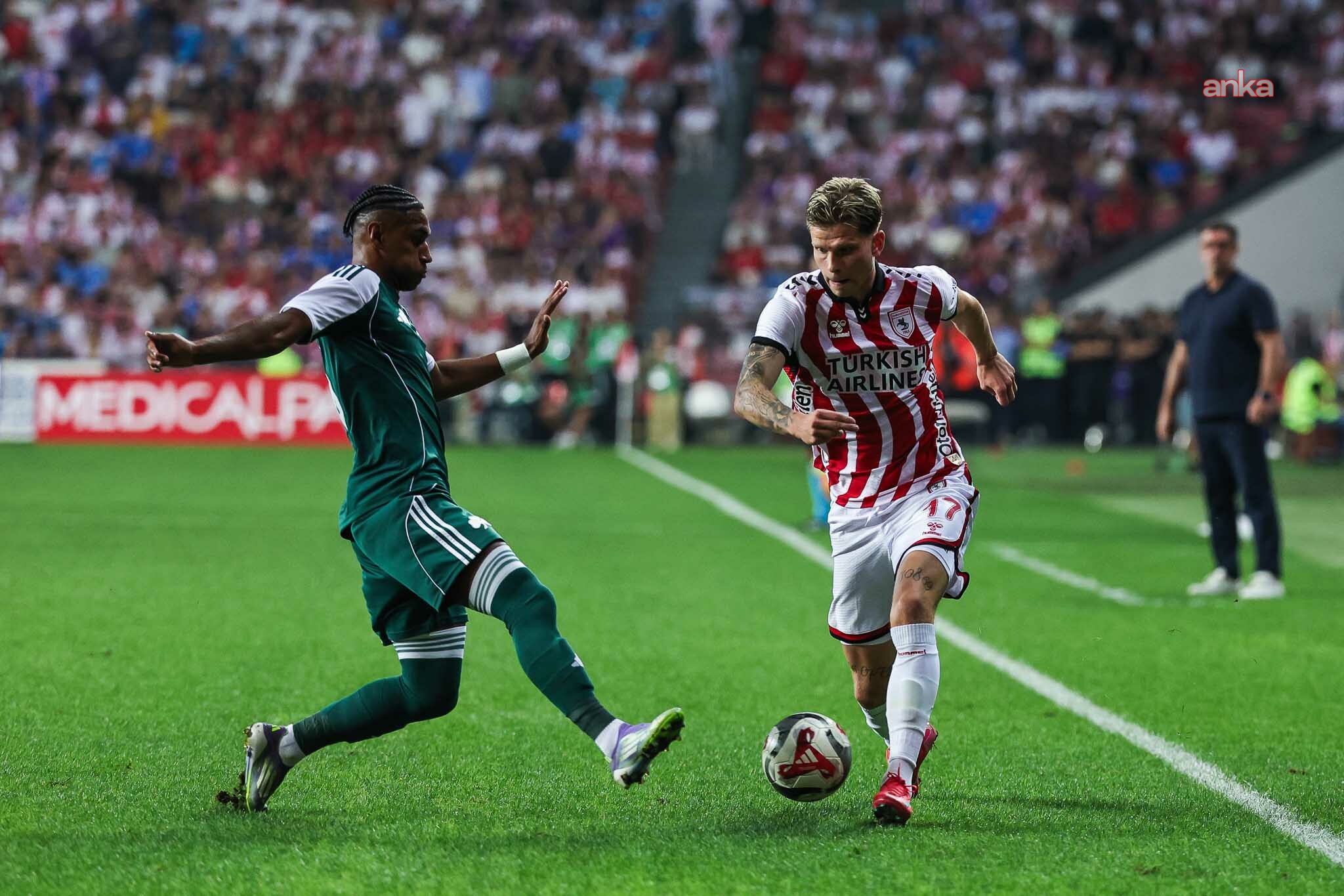 Panathinaikos'la 0-0 berabere kalan Samsunspor, yoluna Konferans Ligi'nde devam edecek