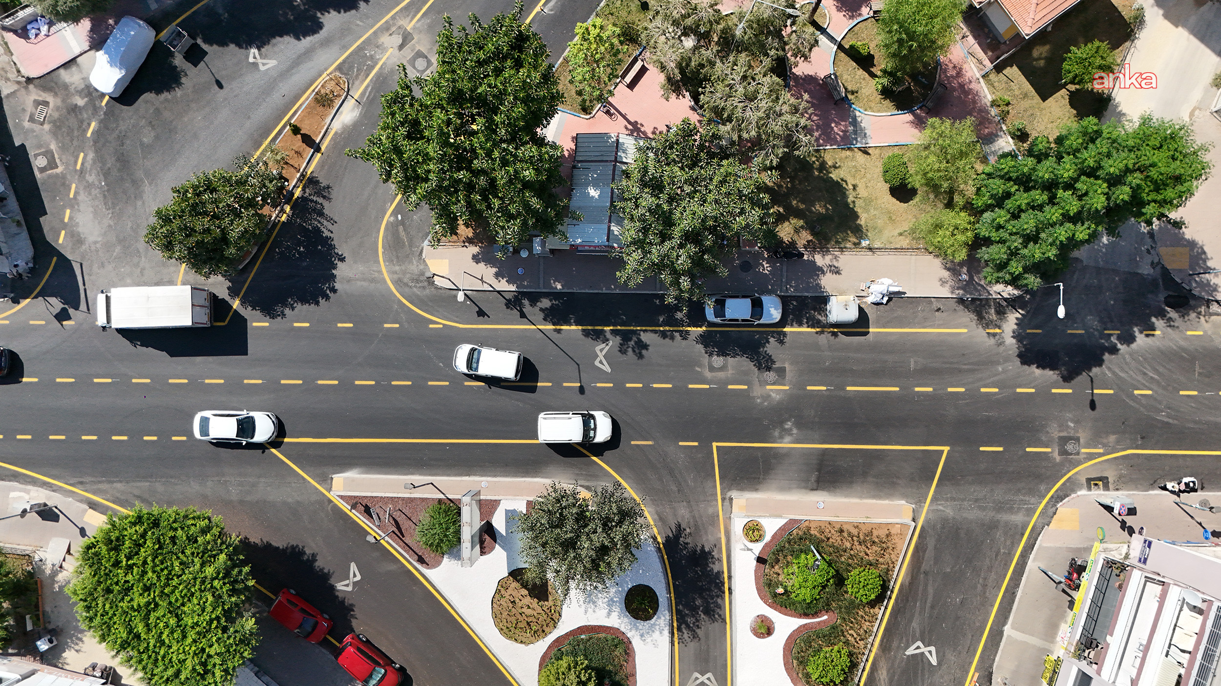 Mersin Büyükşehir Belediyesi'nden Silifke Caddesi’ne modern dokunuş