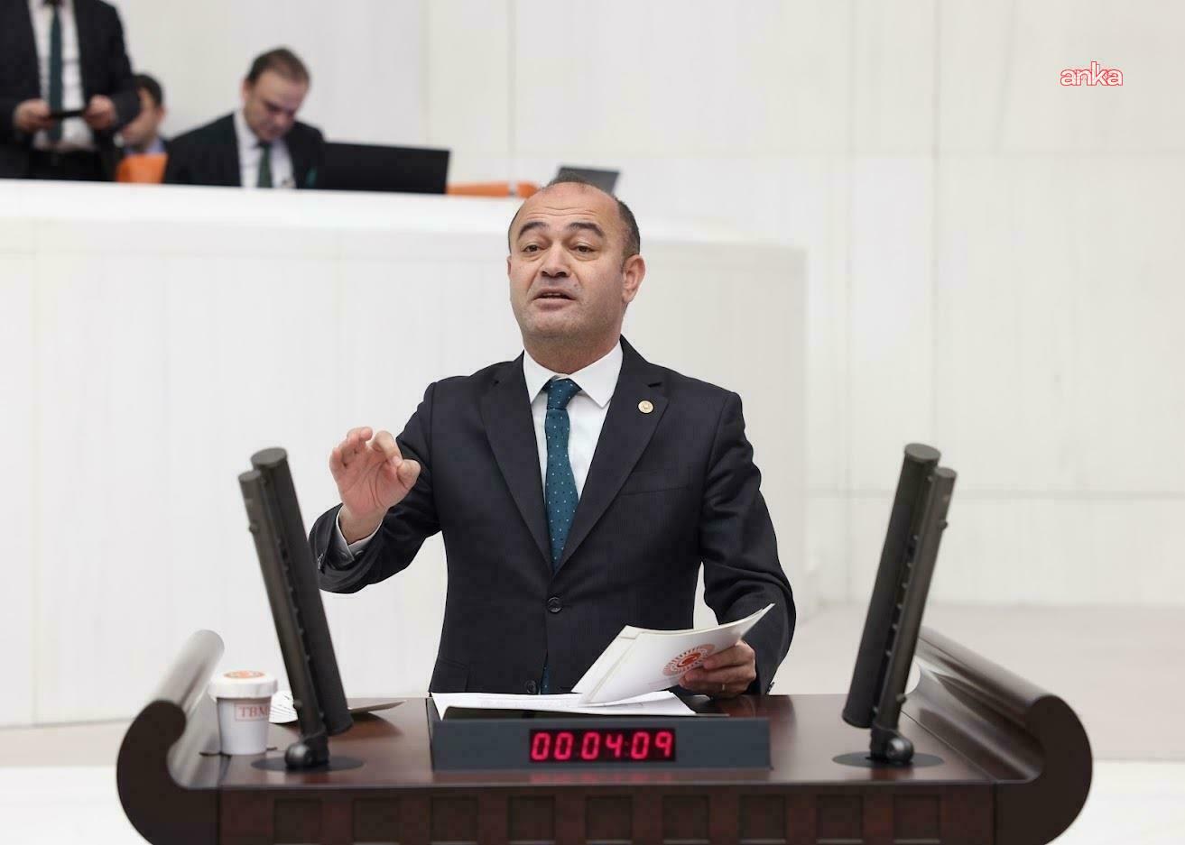 CHP'li Karabat'tan "Atatürksüz" cuma hutbesine tepki: "Diyanet’i bir partinin arka bahçesi haline getirenlere sesleniyorum; Atatürk’ü yok saymak, Türkiye’yi yok saymaktır"