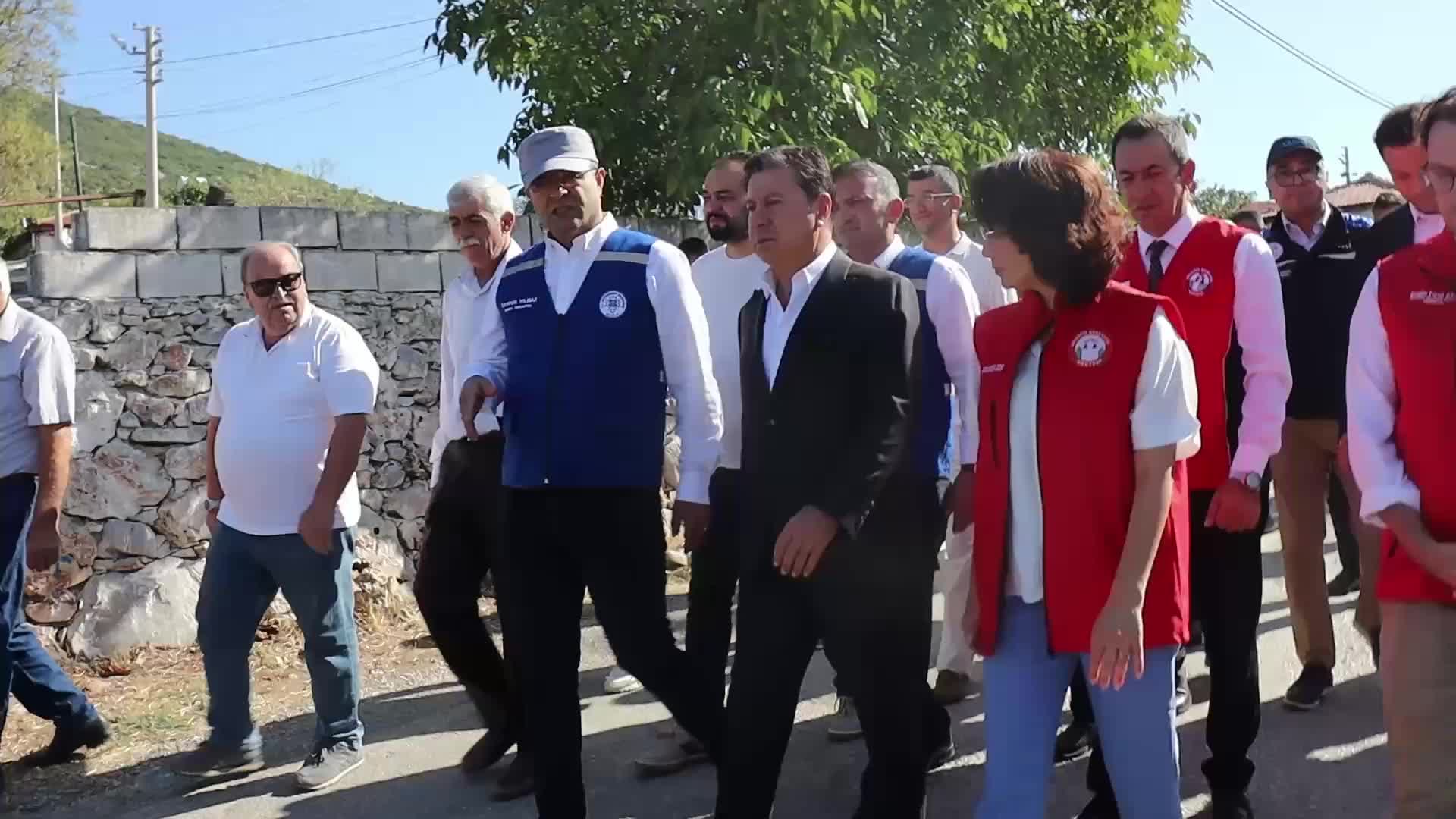 Muğla Belediye Başkanı Aras: ''Köy okullarının kapanması, tarım ve üretime vurulmuş büyük bir darbe oldu"
