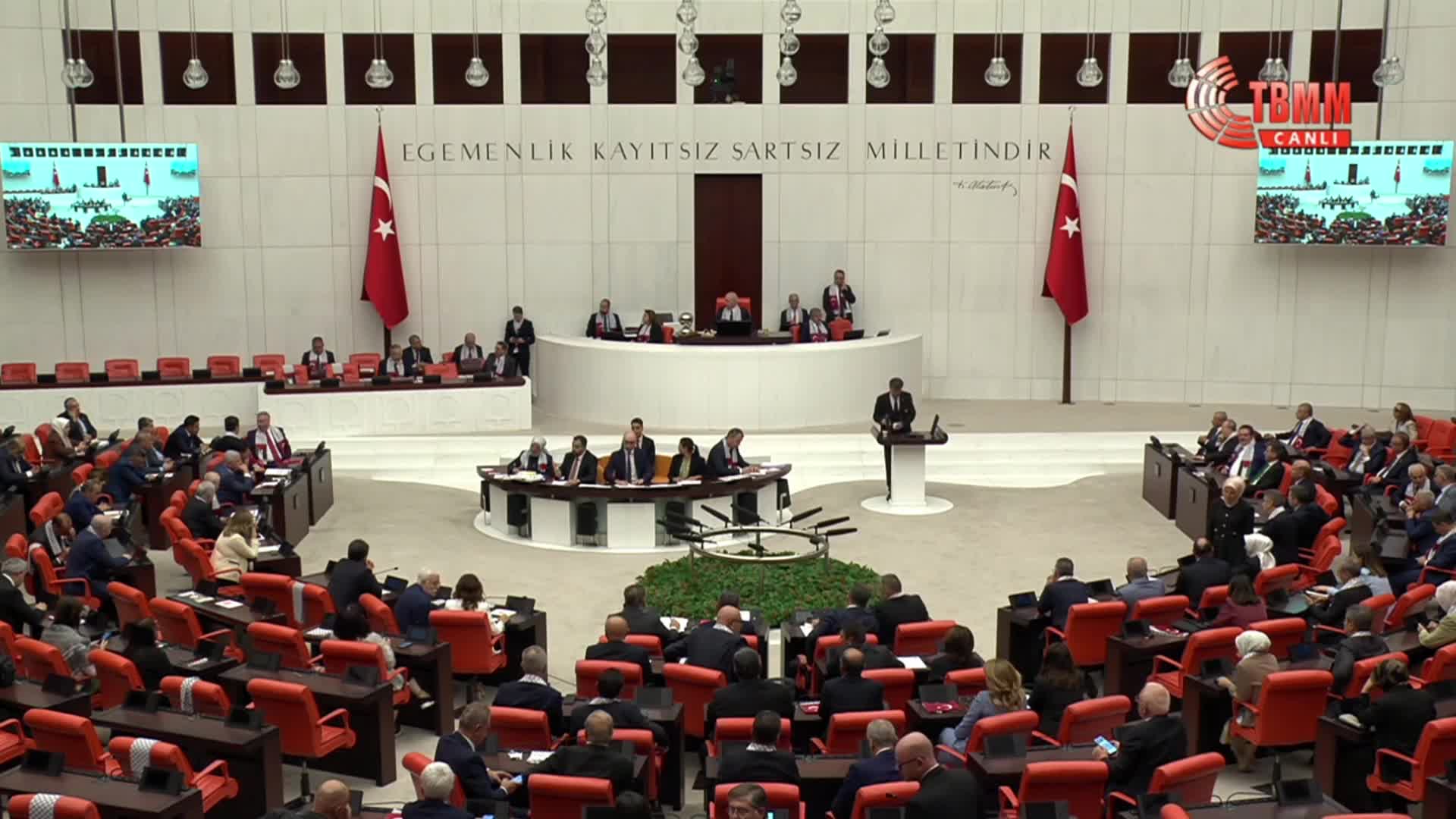 TBMM Genel Kurulu Gazze için olağanüstü toplandı... Hakan Fidan: Ticaret Bakanlığımızla da yakın ilişki içerisindeyiz, ticaret konusundaki gerekli adımların hepsi atılmış durumda