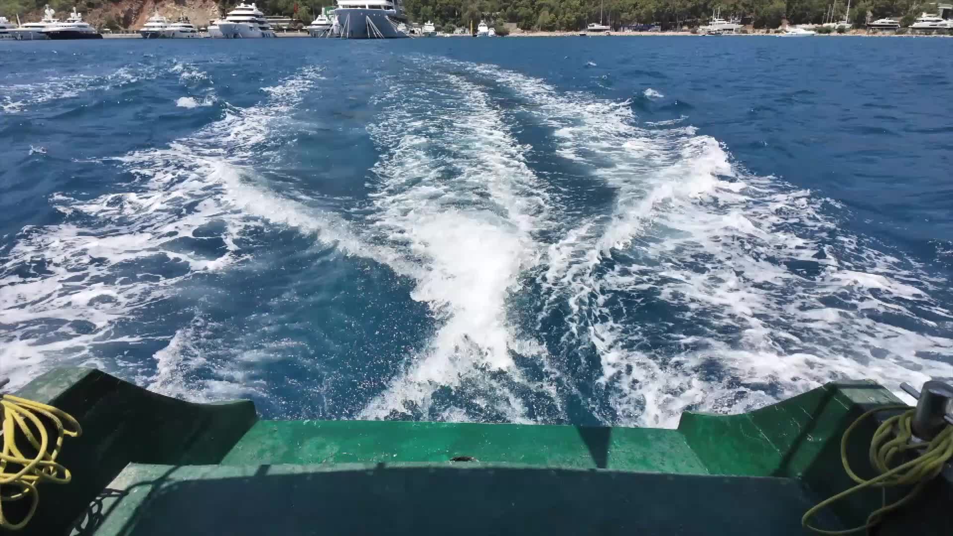 Muğla Büyükşehir Belediyesi, 42 bin tekneden bugüne kadar 27 milyon litre atık topladı