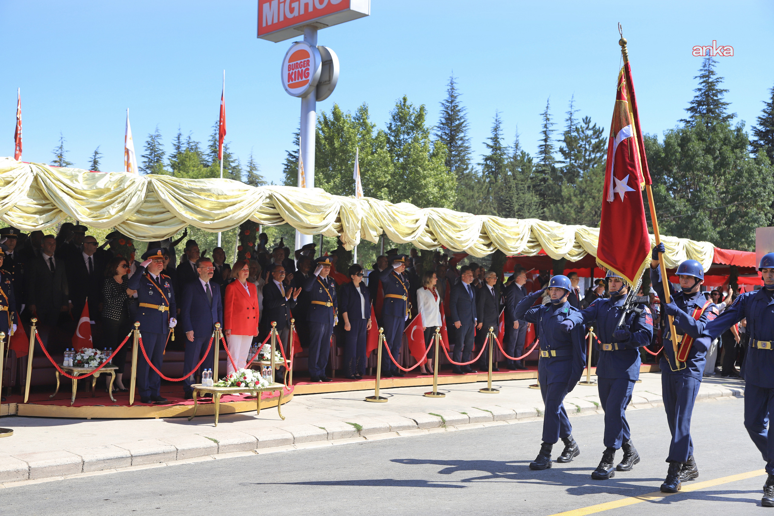 Eskişehir’de coşkulu Zafer Bayramı kutlaması