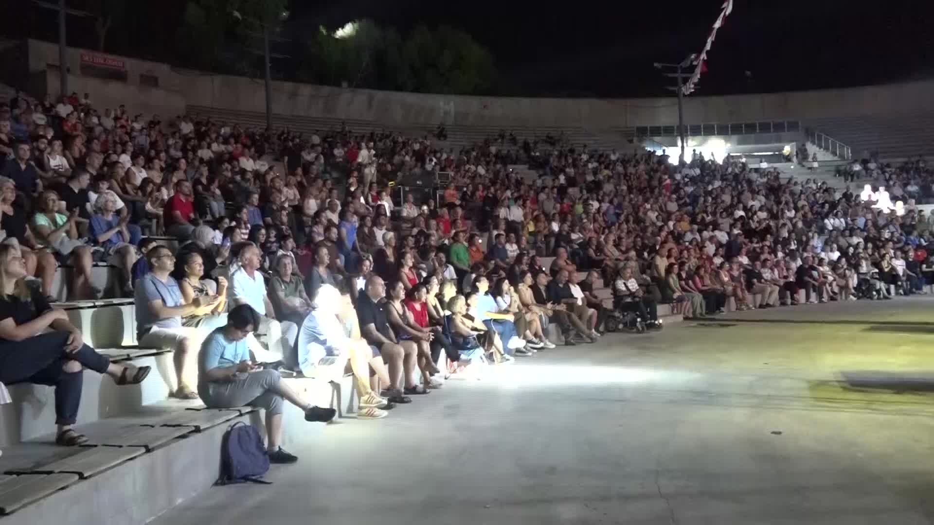 Bornova'da Zafer Bayramı'na özel coşku dolu kutlama