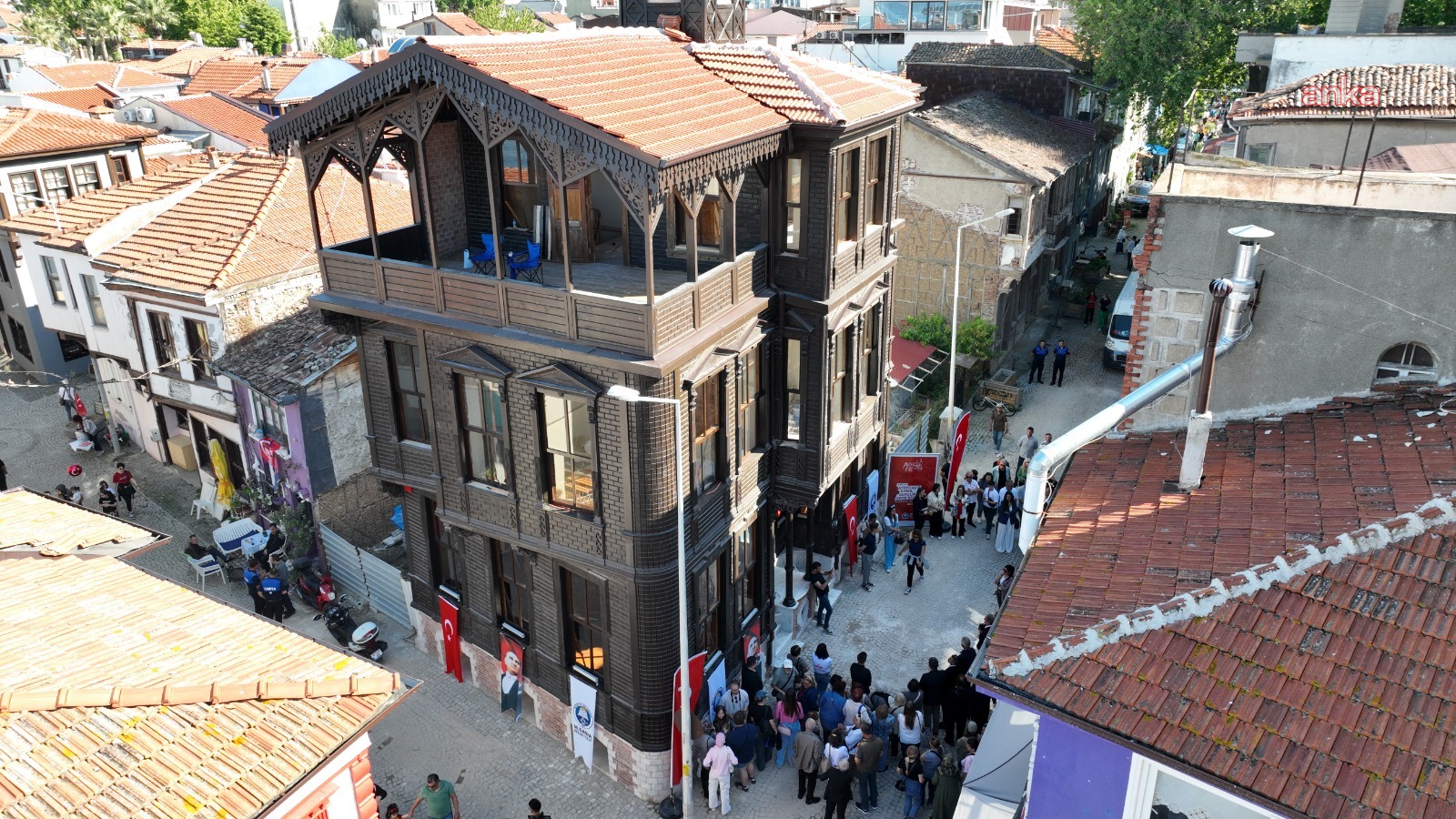 Mudanya Cumhuriyet Galerisi kapılarını açıyor