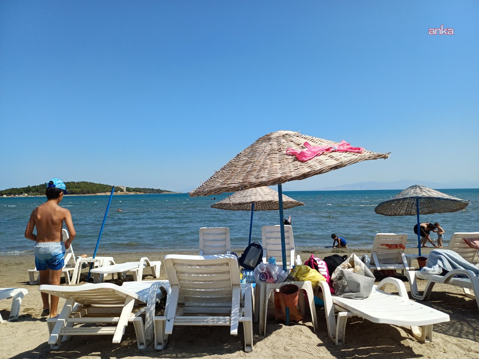 Narlıdere Belediyesi özel gereksinimli bireyleri ve ailelerini denizle buluşturdu