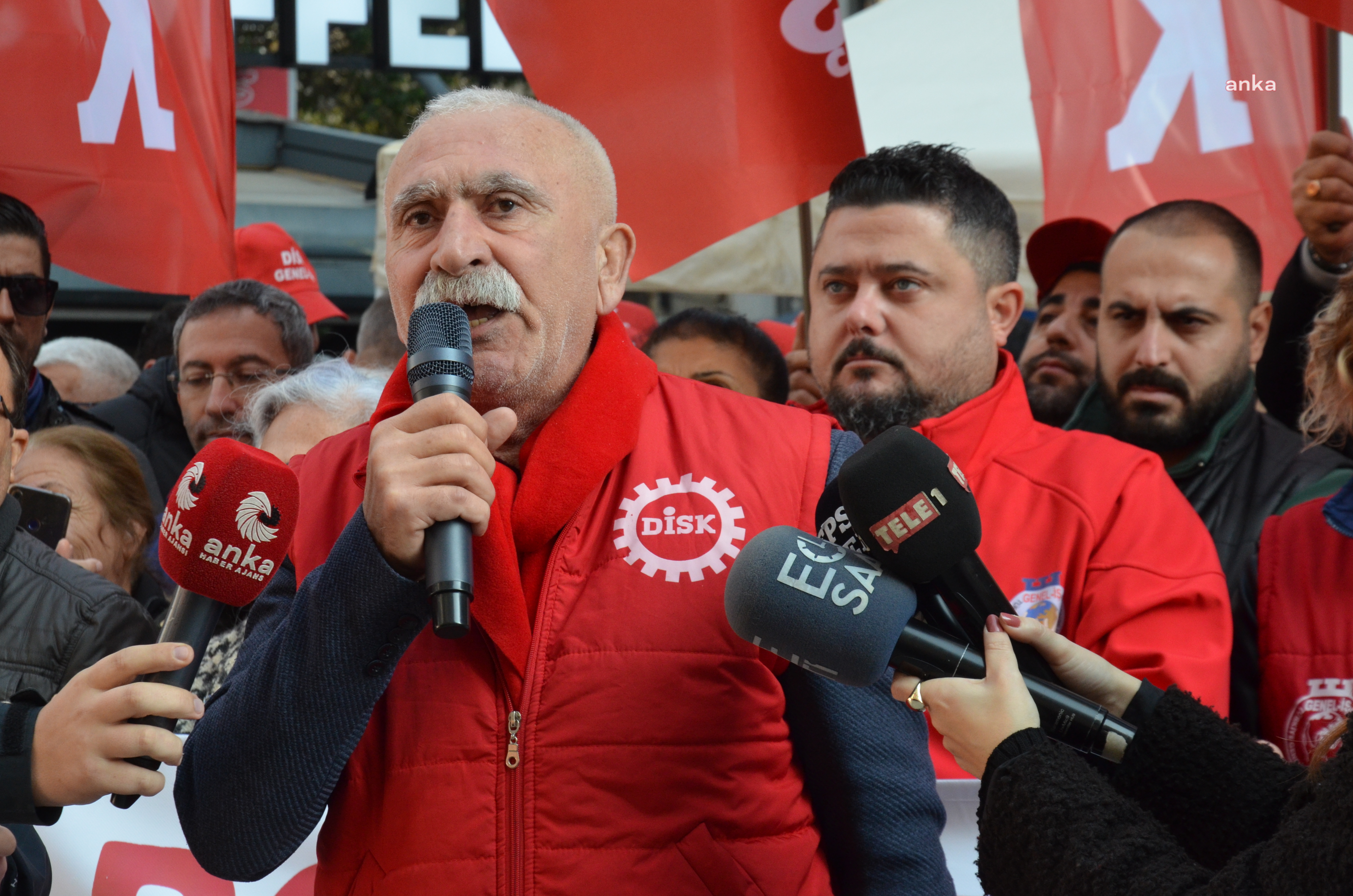 DİSK Ege Bölge Temsilci Memiş Sarı görevinden istifa etti