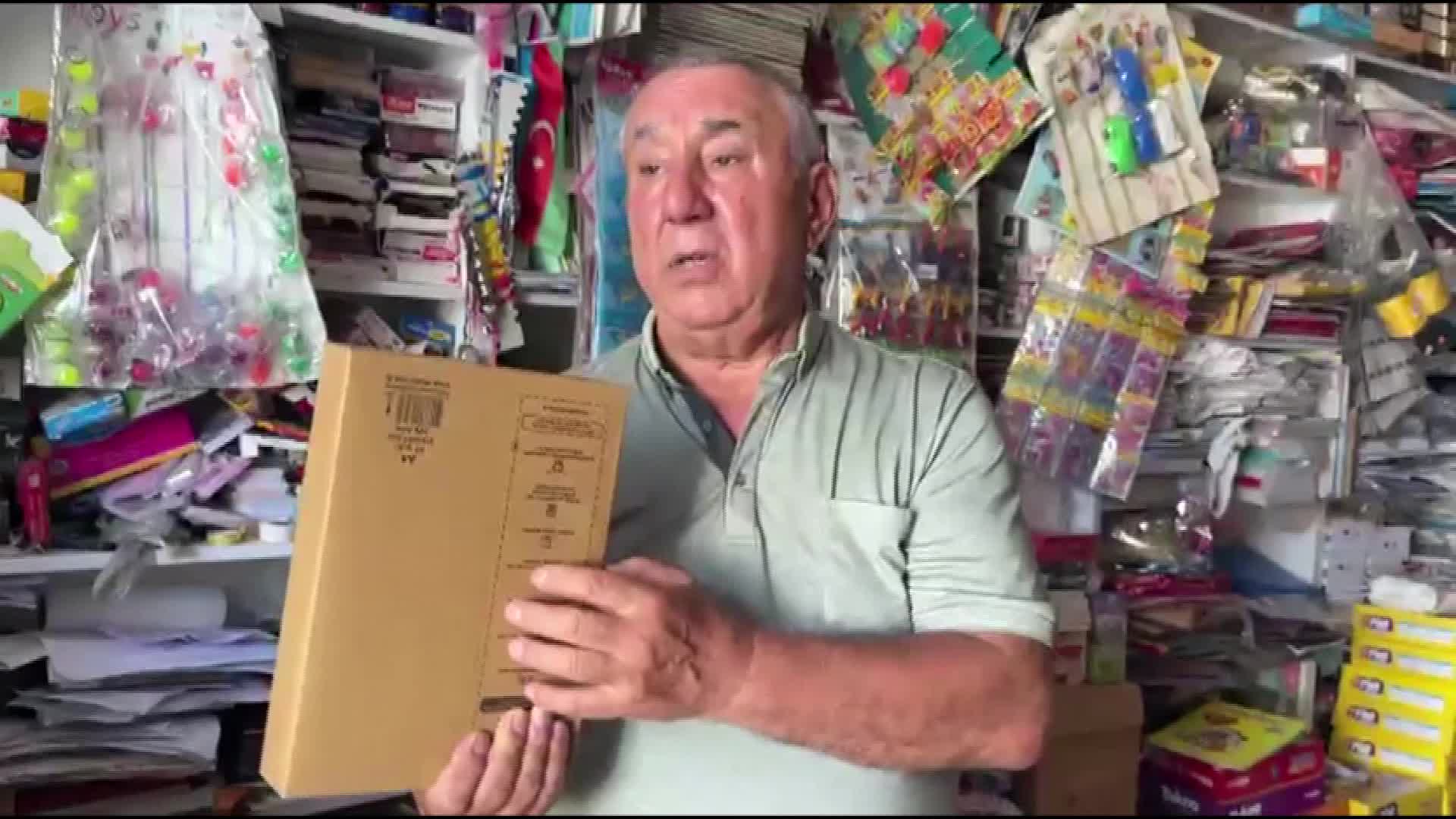 Iğdır'da kırtasiyeciler zor durumda: "Marketler kırtasiye ürünleri satmasın"