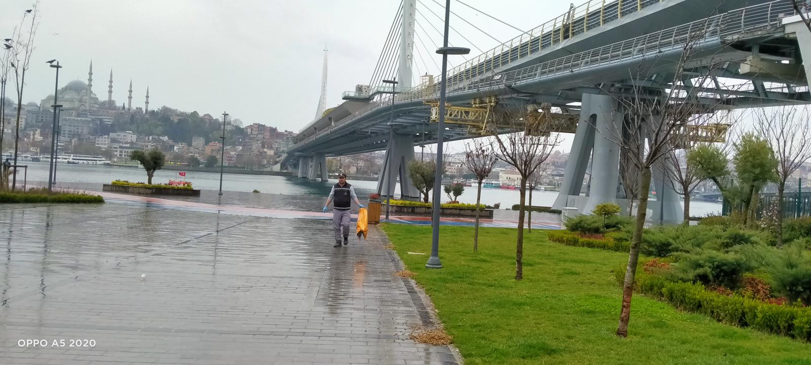 İBB, SOKAKTAKİ DOSTLARI UNUTMADI