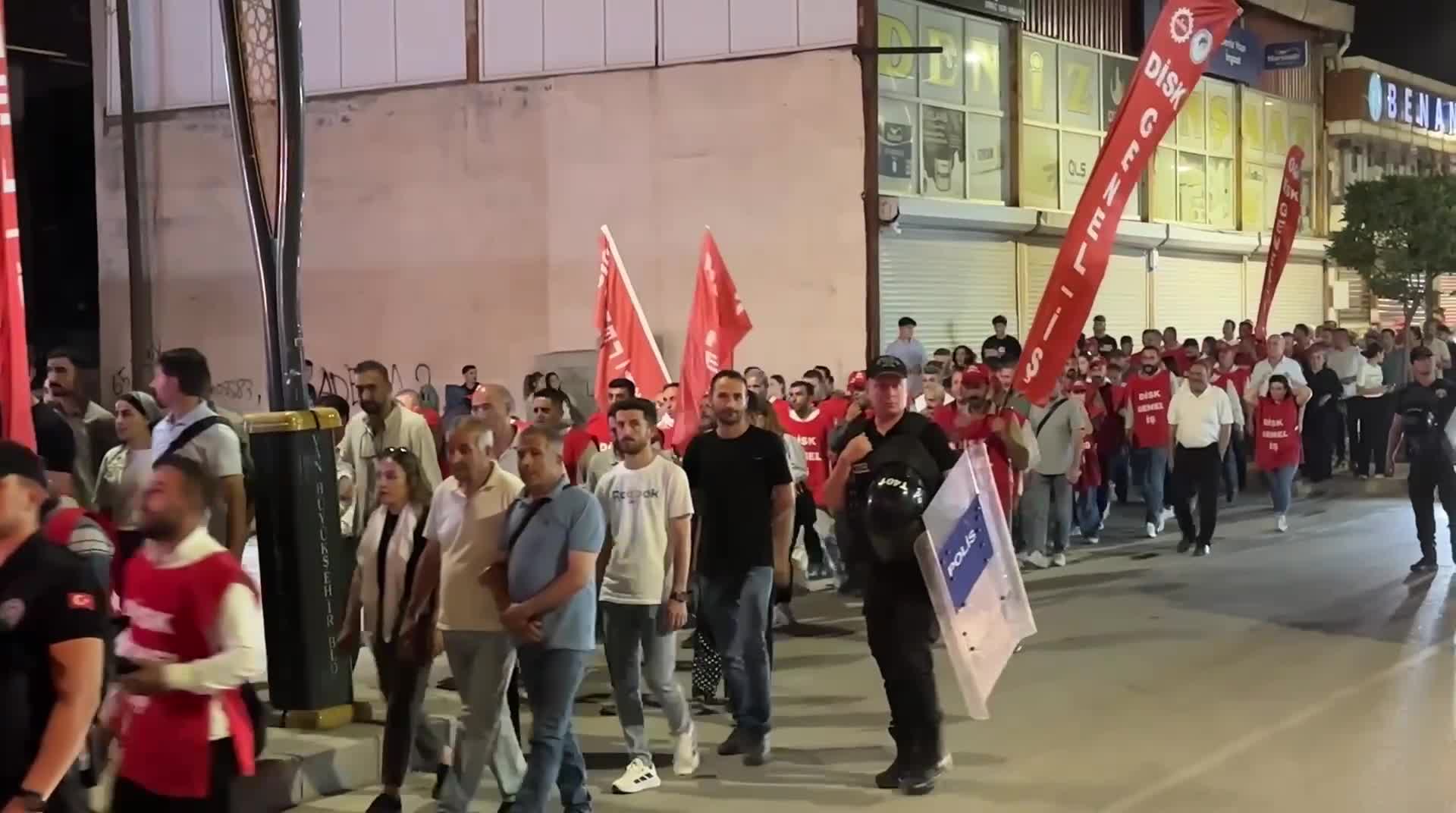 Van’da 1 Eylül Dünya Barış Günü yürüyüşü düzenlendi