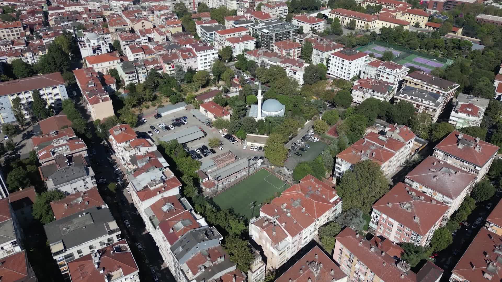 Kadıköy Belediye Başkanı Kösedağı’ndan Vakıflar Bölge Müdürlüğü’nün lüks konut ihalesine tepki: "İmarı olmayan yerde ihale yapılamaz”