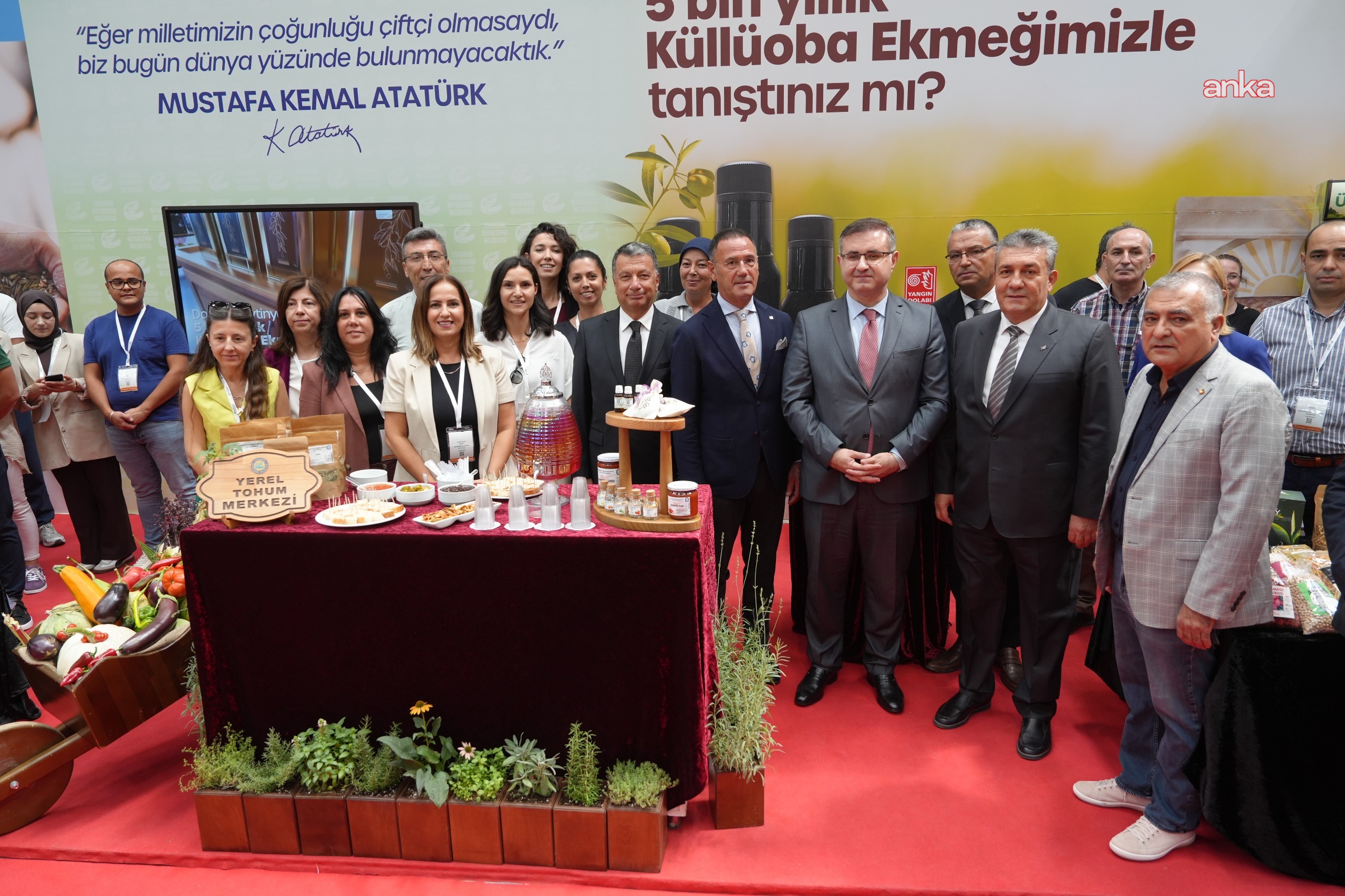 Eskişehir 6. Tarım Fuarı’nda Büyükşehir Belediyesi standına yoğun ilgi