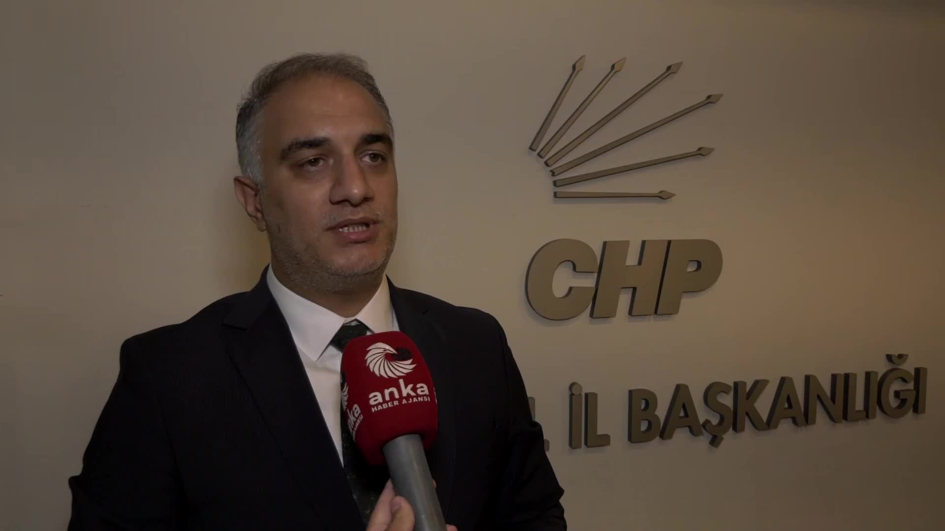 CHP'den İstanbul İl Kongresi kararına itiraz... Çağlar Çağlayan: Dünya Sultan Süleyman'a da kalmamış, onlara da kalmaz