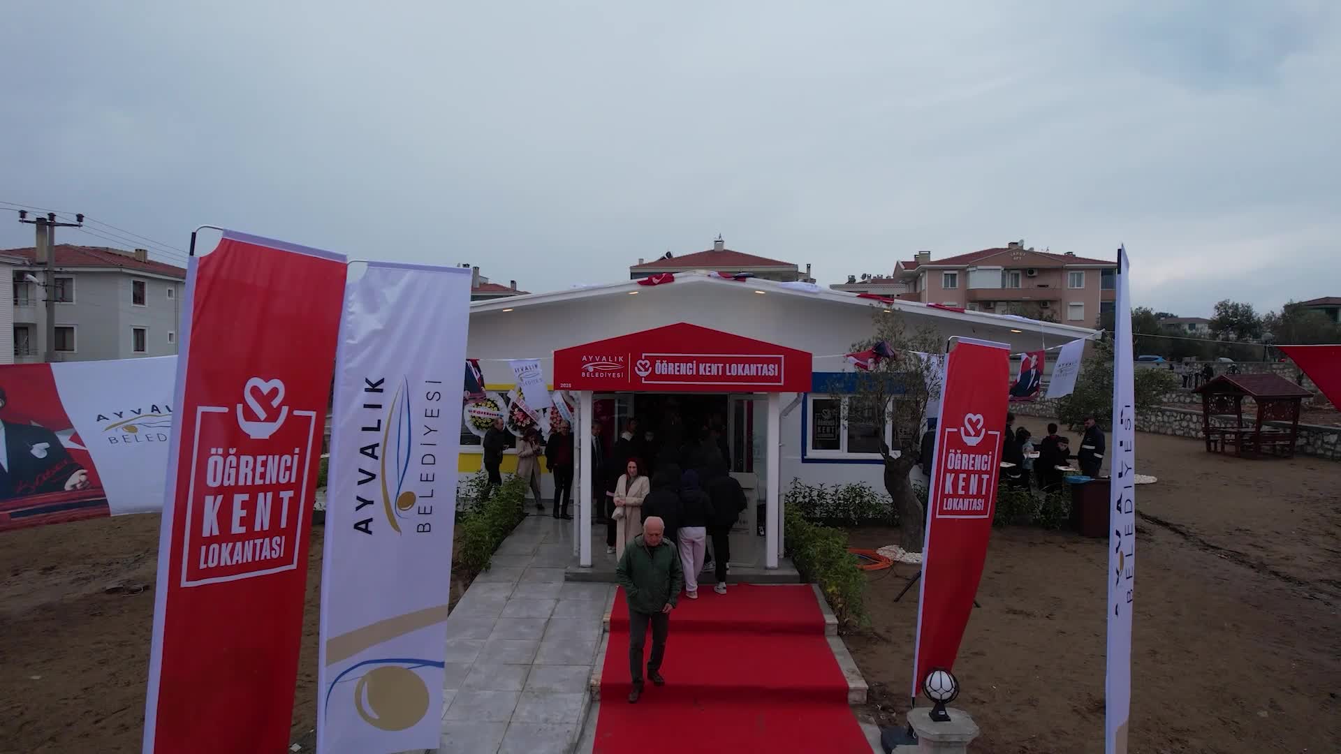 Ayvalık’ta öğrenci kent lokantalarında 3 çeşit yemek bu yıl da 30 TL