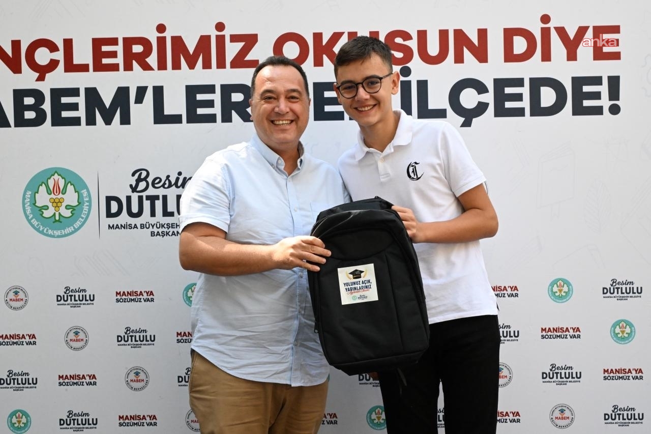 Manisa Büyükşehir Belediyesi’nden öğrenciler için kapsamlı destek paketi