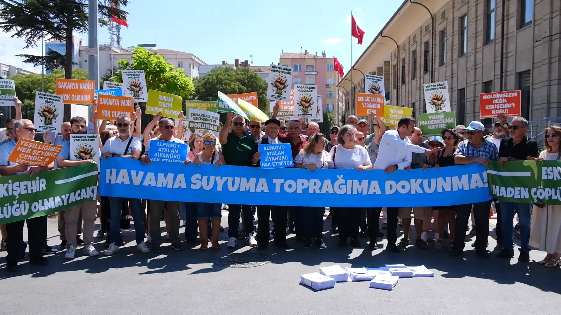 Eskişehirlilerden altın madeni projesine karşı 4 bin imza: Yaşam alanlarının talan edilmesine onay vermiyoruz