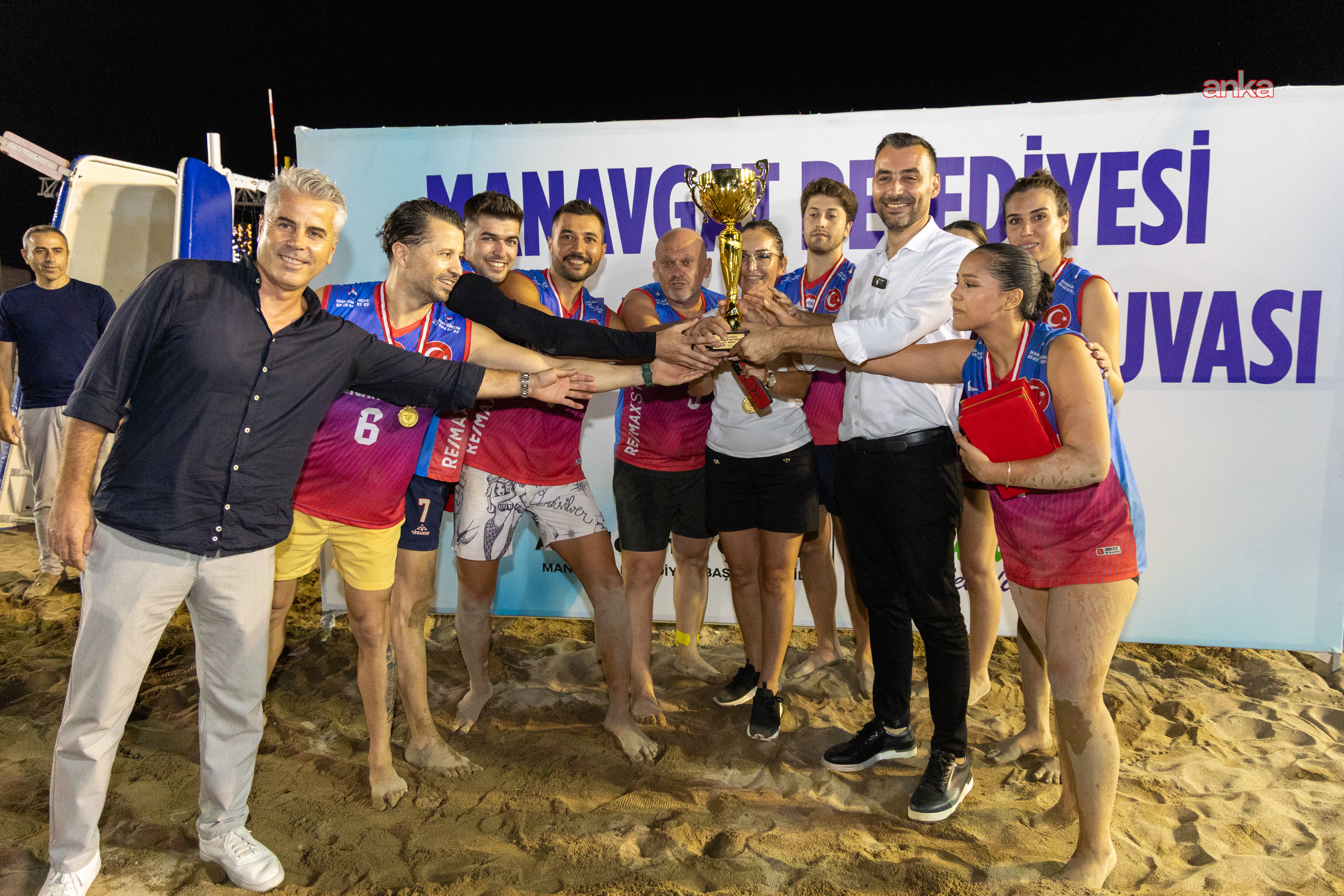 Manavgat Belediyesi Plaj Voleybolu Halk Turnuvası sona erdi