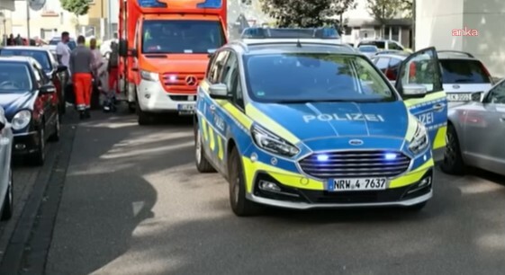 Almanya’nın Essen kentinde bir meslek okulunda öğretmen bıçaklandı, saldırgan öğrenci yakalandı