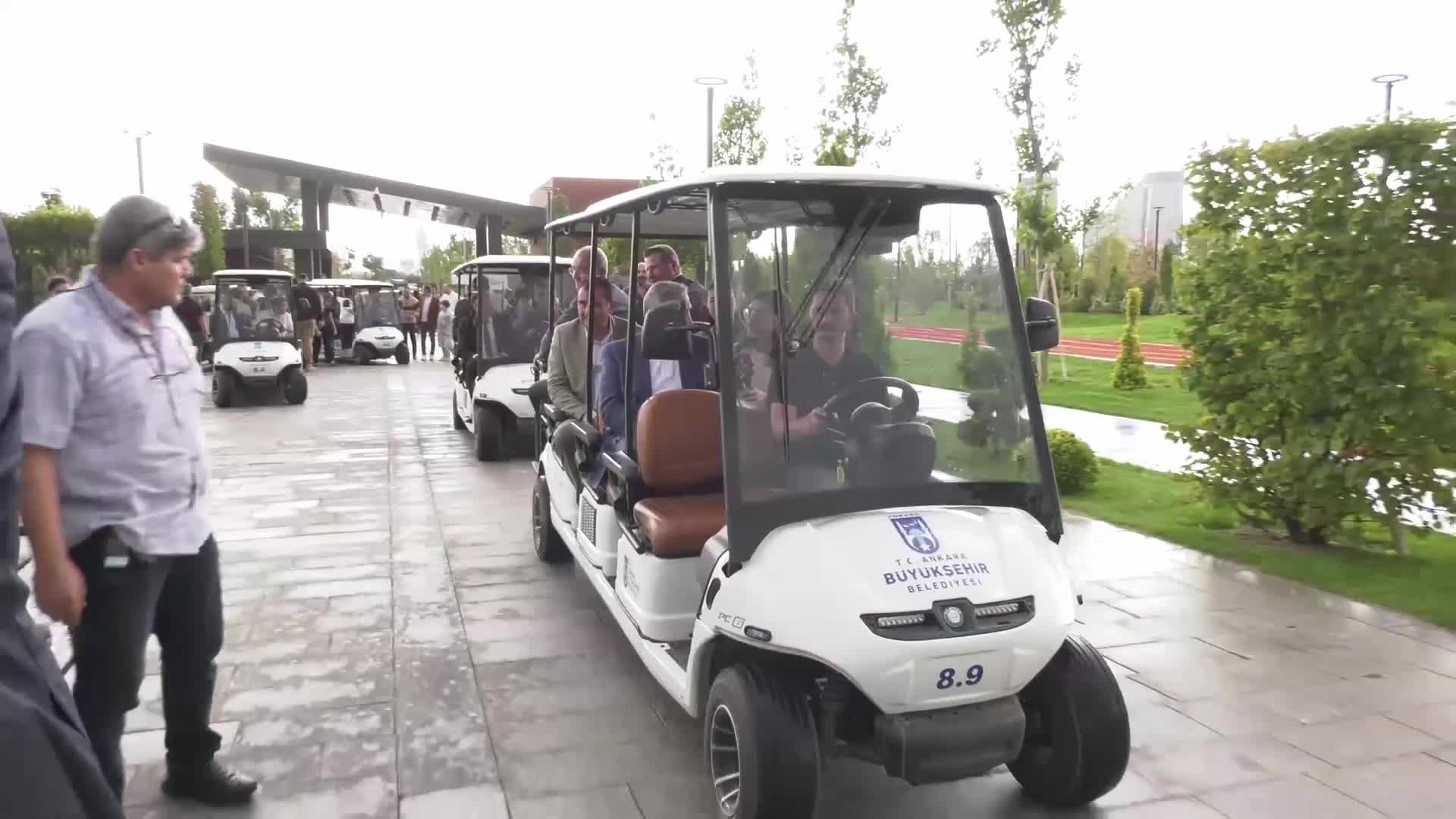 Ankara Büyükşehir Belediye Başkanı Yavaş, Doğal Yaşam Parkı'nı tanıttı