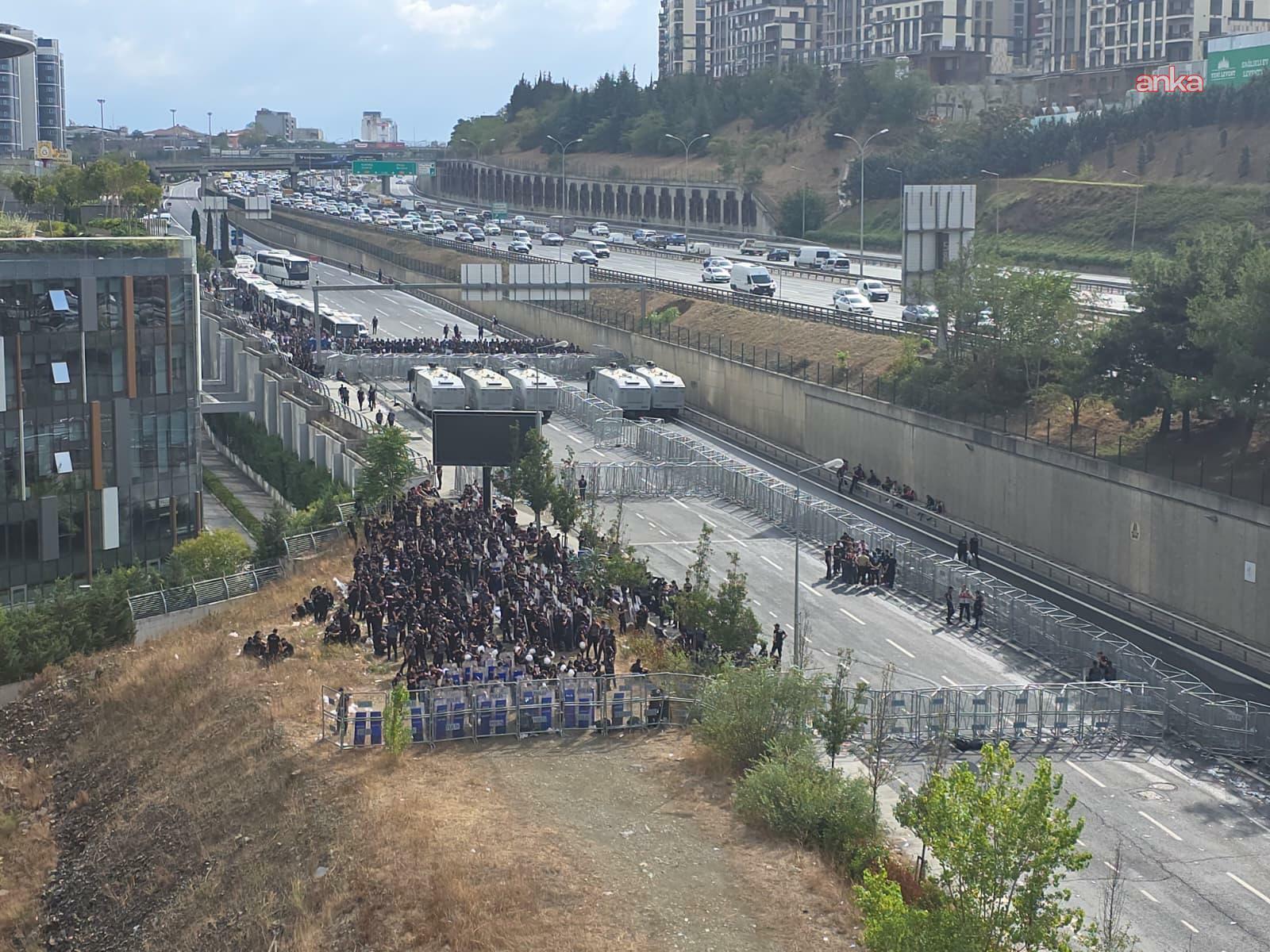 CHP üyesinden İstanbul İl Başkanlığına girişini engelleyen polisler hakkında suç duyurusu