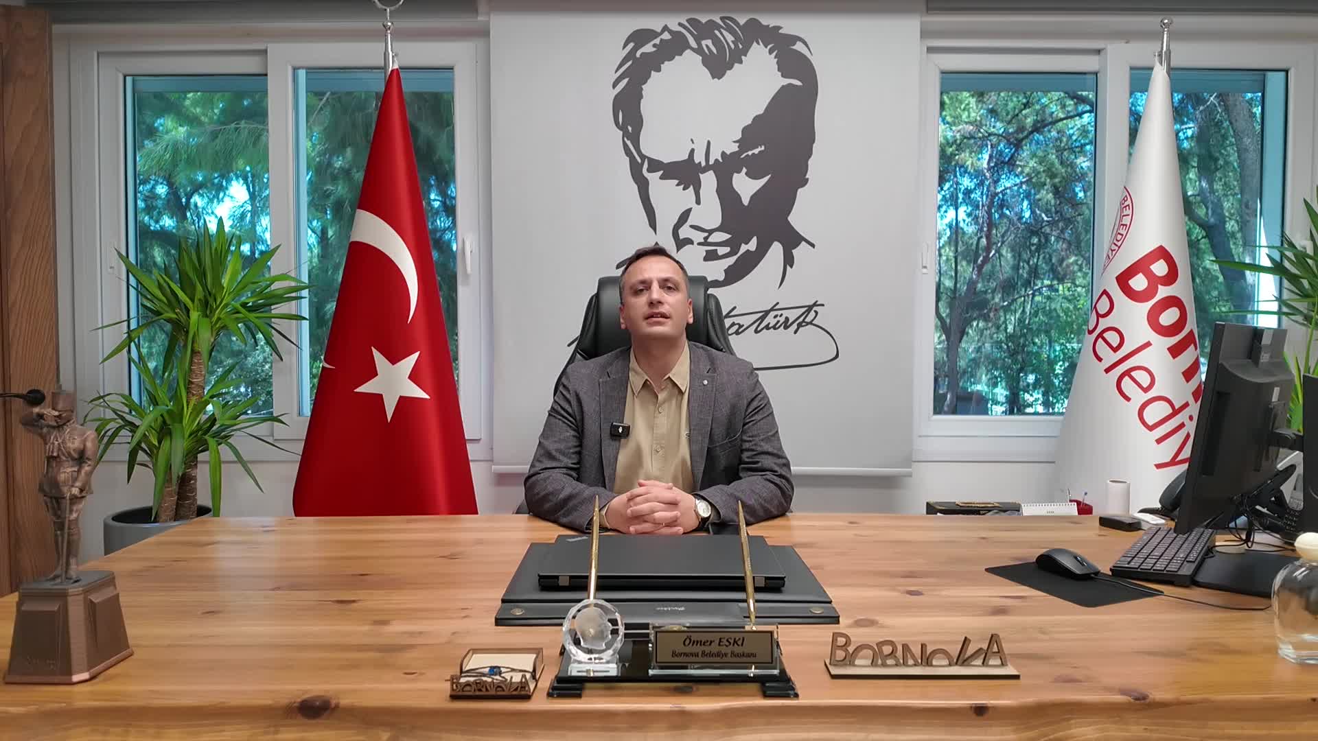 Bornova Belediye Başkanı Eşki, 9 Eylül kutlamalarının iptal edildiğini duyurdu