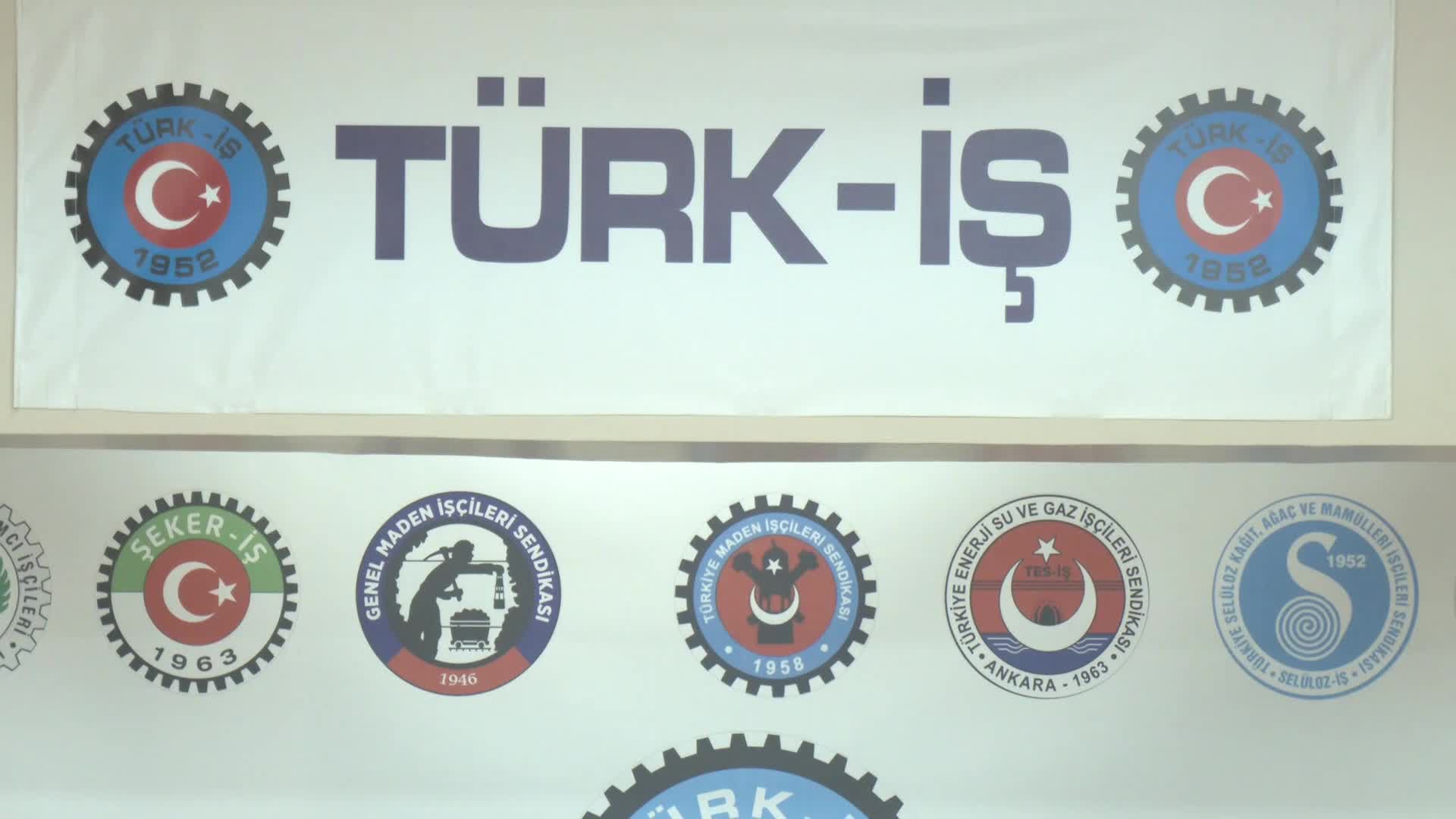 Türk-İş 3'üncü Bölge Başkanı Çakmak: “Bu yıl grevlerle geçti, mücadele devam ediyor”