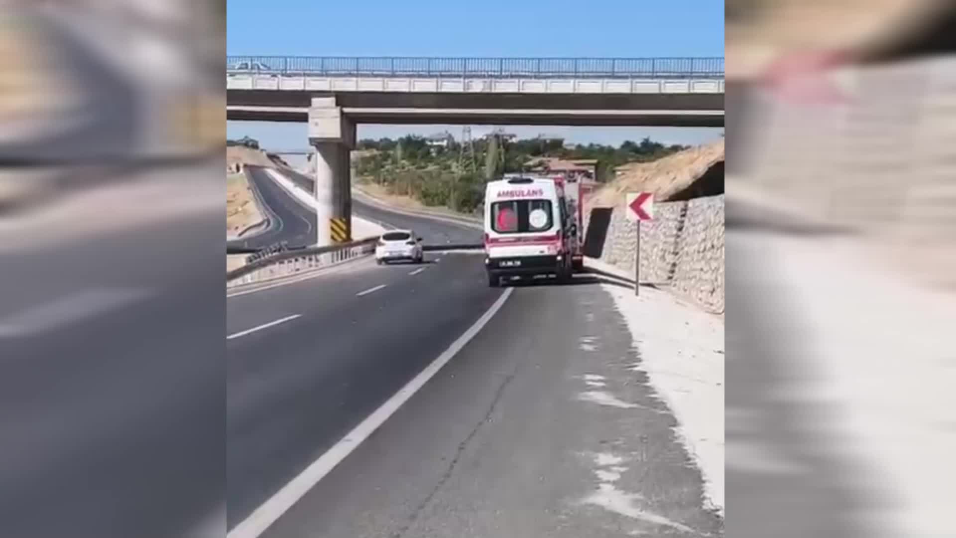 Malatya'da duvara çarpan hafriyat kamyonunun sürücüsü öldü