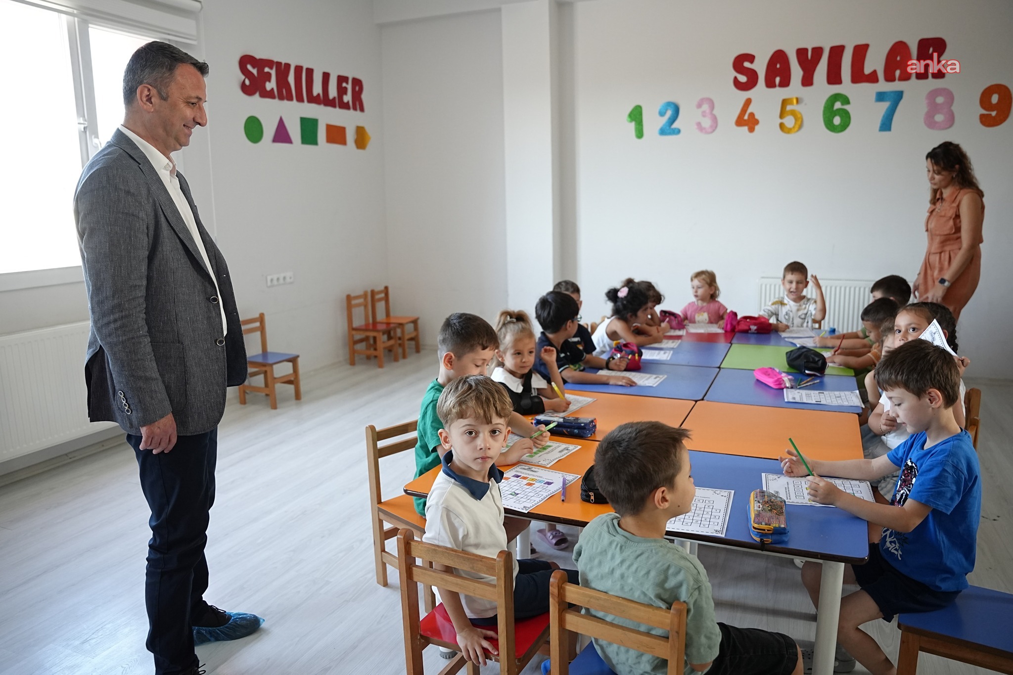 Akhisar Belediye Başkanı Kayserili, kreş öğrencileri ile buluştu