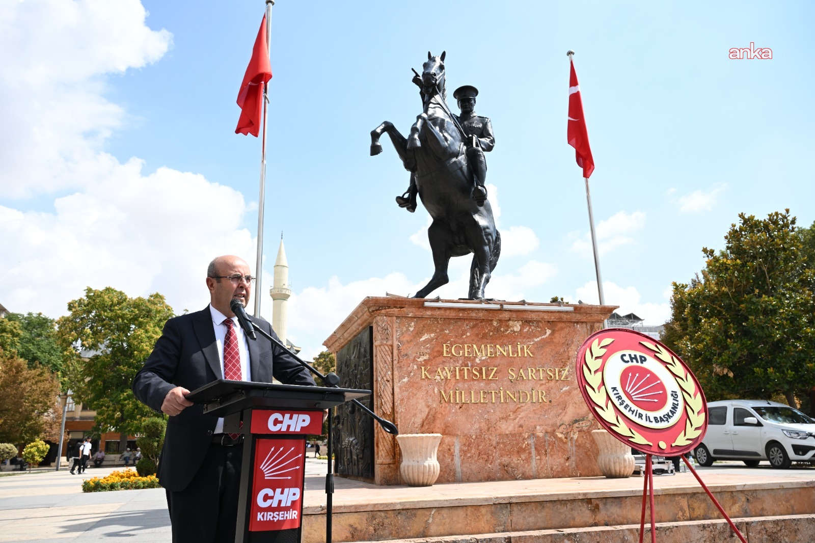 Kırşehir Belediye Başkanı Ekicioğlu: "Bir santim dahi geri adım atmayacağız"