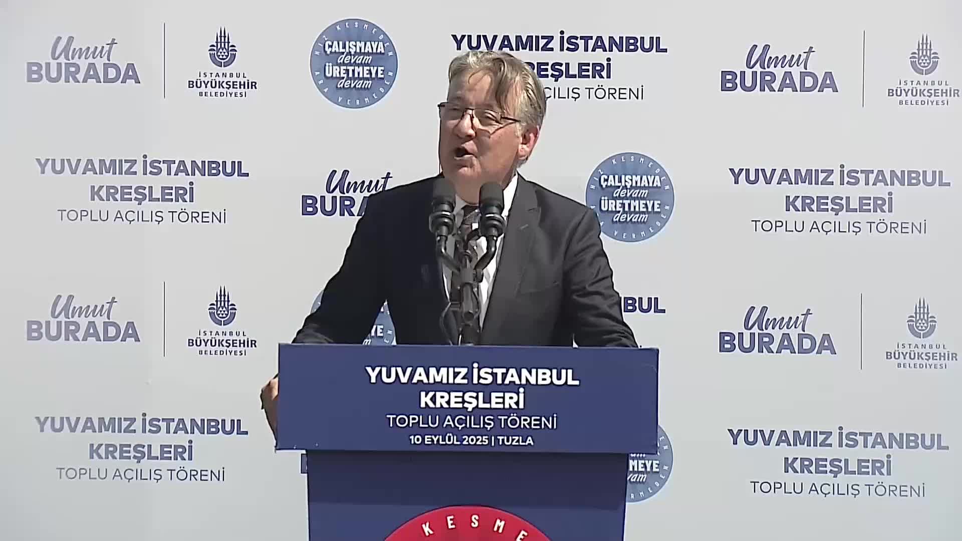 Özgür Özel: "Bizde ayakkabı kutusu, elbise torbası yok, kreş var"