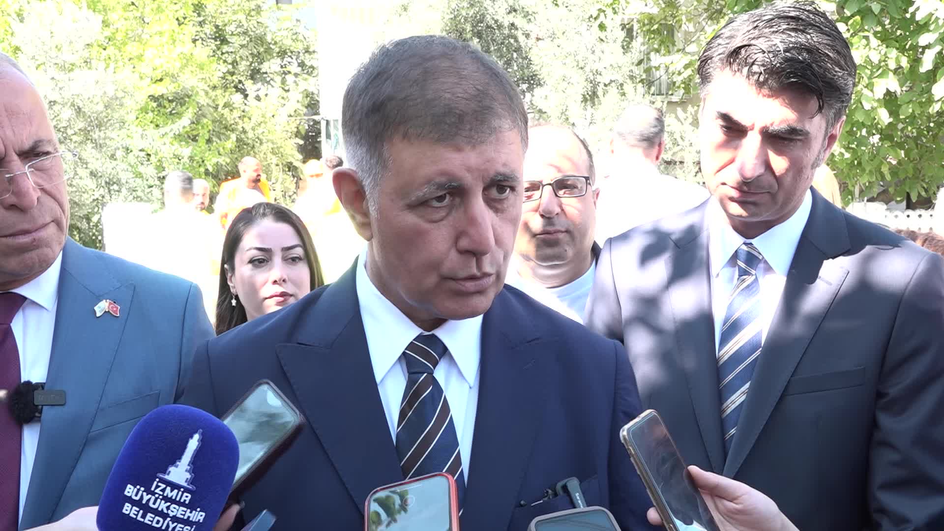 İzmir Büyükşehir Belediye Başkanı Tugay’dan 'katı atık bertaraf tesisi'yle ilgili açıklama: "İzmir adına önemli bir sorumluluk üstlendik”