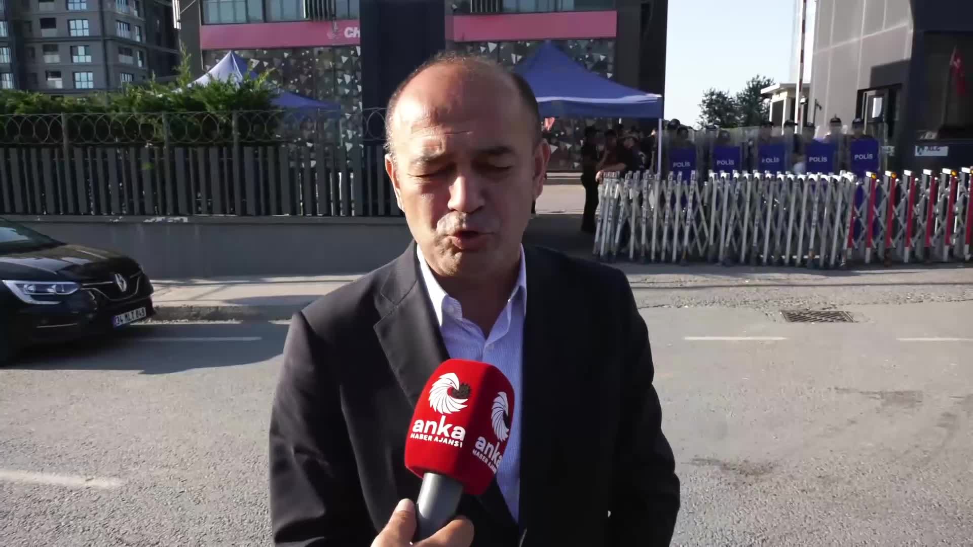 Özgür Karabat: Binanın ciddi bir kontrole ihtiyacı var. Kimin girdiği, kimin çıktığı belli olmadı o süreçte...
