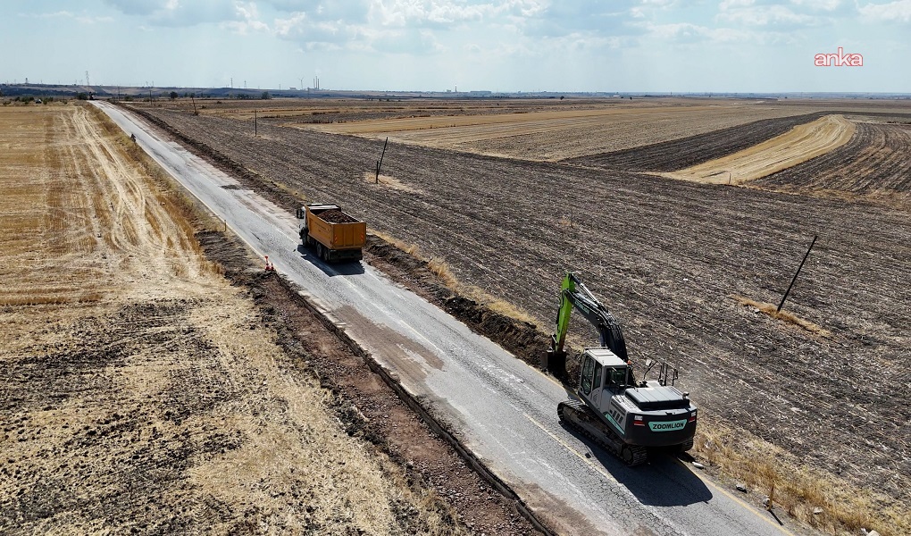Tekirdağ Büyükşehir Belediyesi’nden Ergene’de yol yenileme ve genişletme çalışması